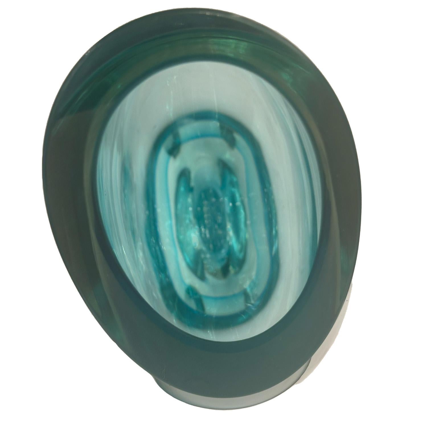 Fatto a mano Vaso artigianale di Murano Glass Sommerso con Avventurina in vendita