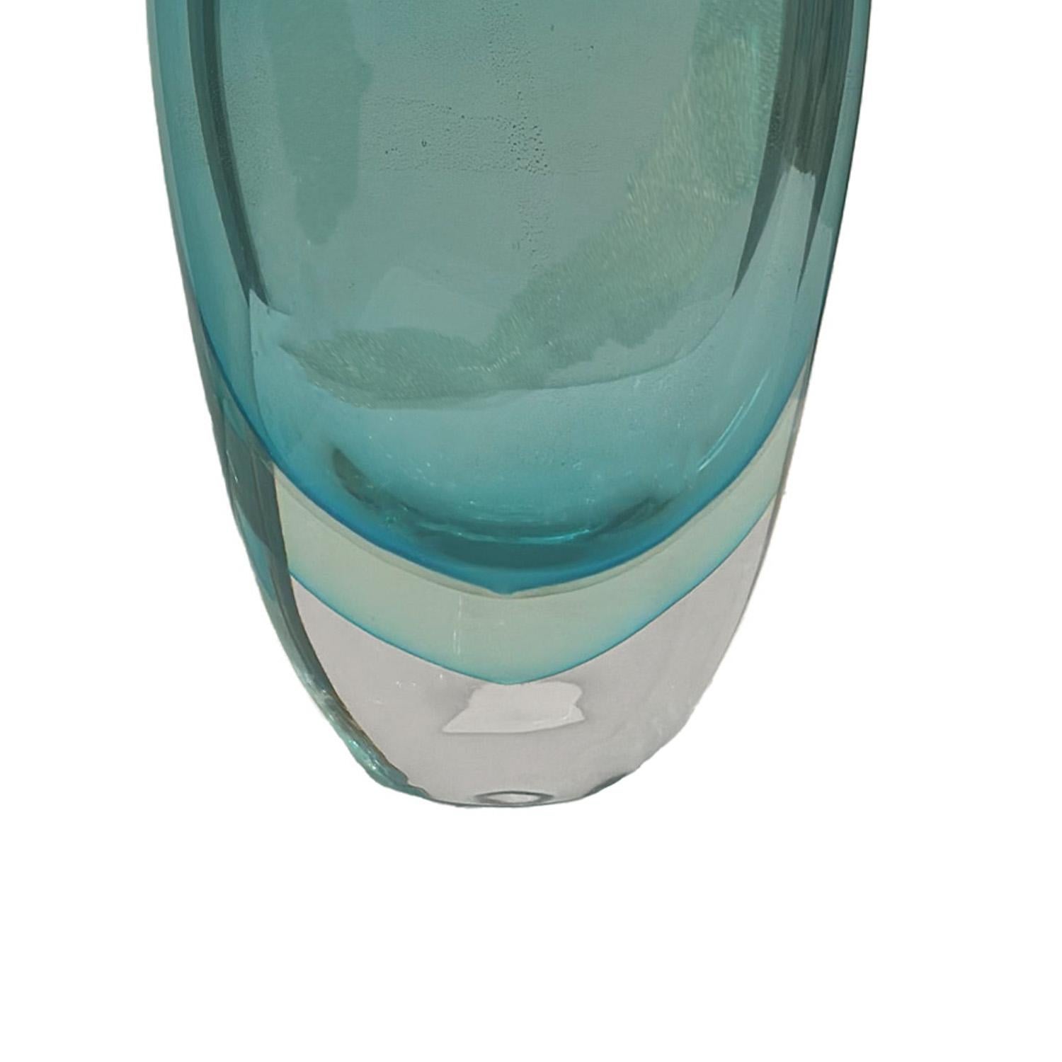 Vaso artigianale di Murano Glass Sommerso con Avventurina In condizioni Nuovo in vendita a New York, NY