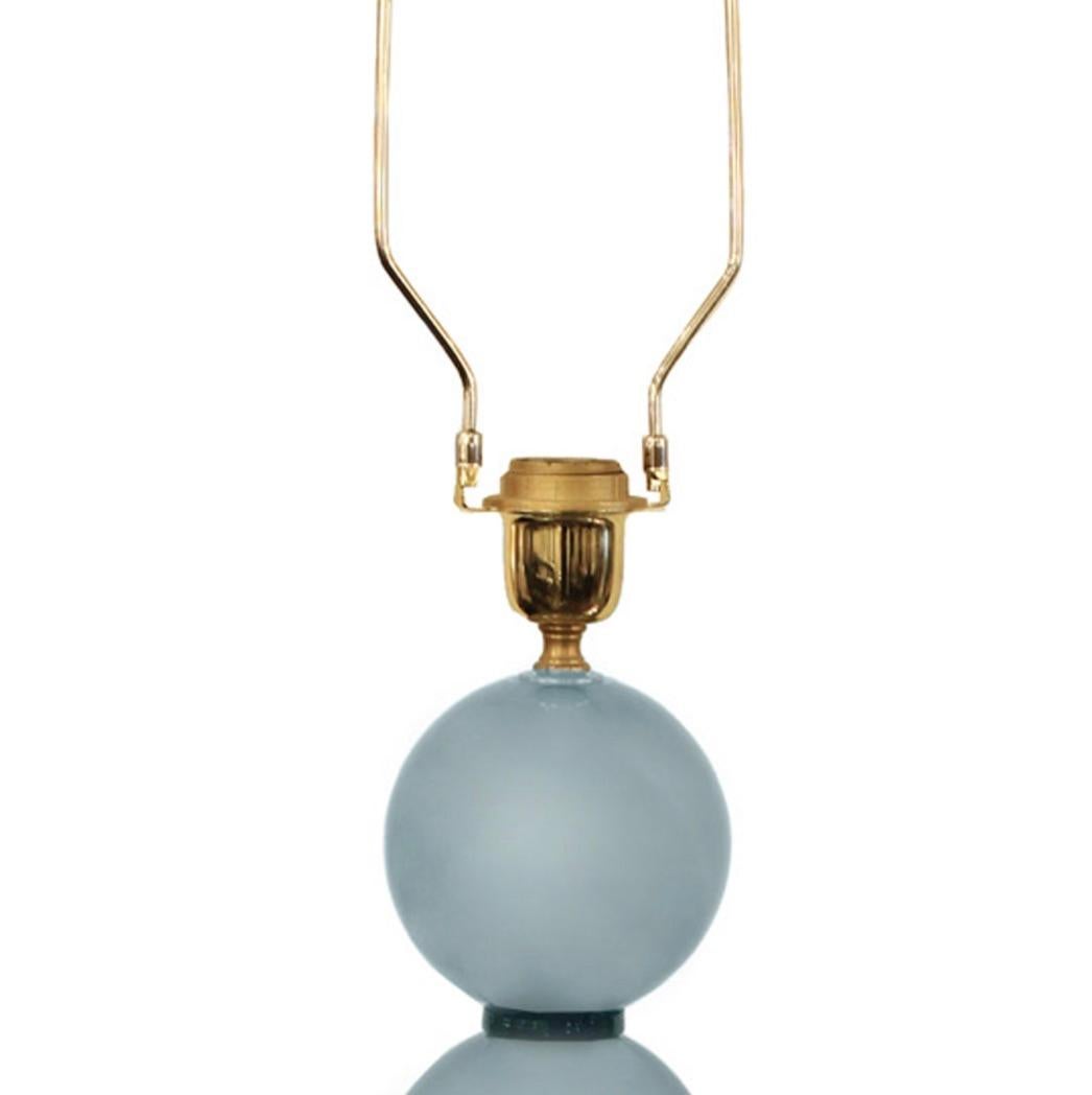 Fatto a mano Artisan Pair of Hand-Blown Lattimo Glass Table Lamps
