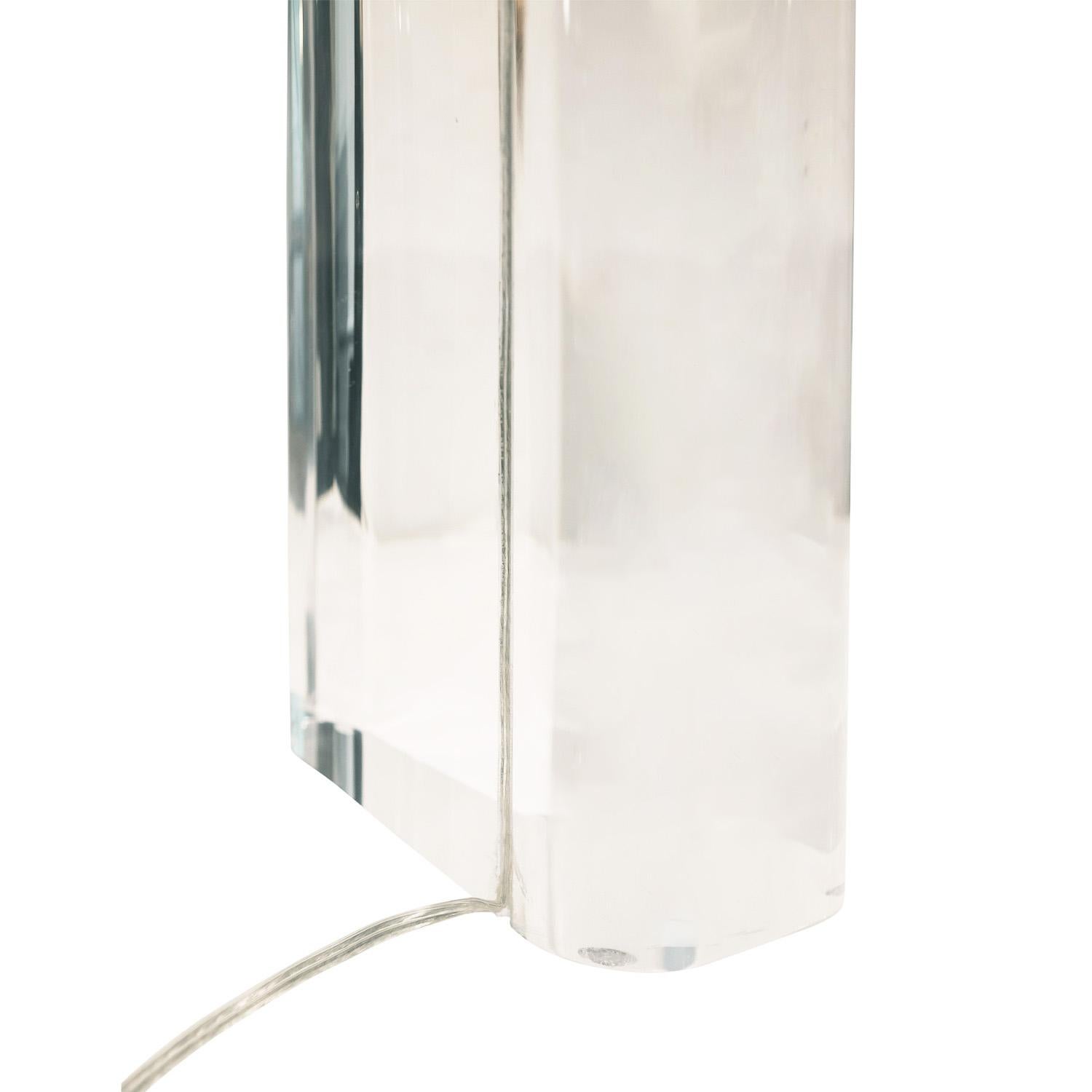 Late 20th Century Artisan Pair of Large Lucite Block Table Lamps 1970s