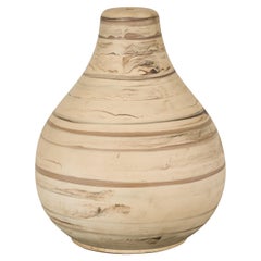 Kunsthandwerkliches Keramik-Objekt aus der Prem-Kollektion Pre Drilled, zu einer Lampe verarbeitet