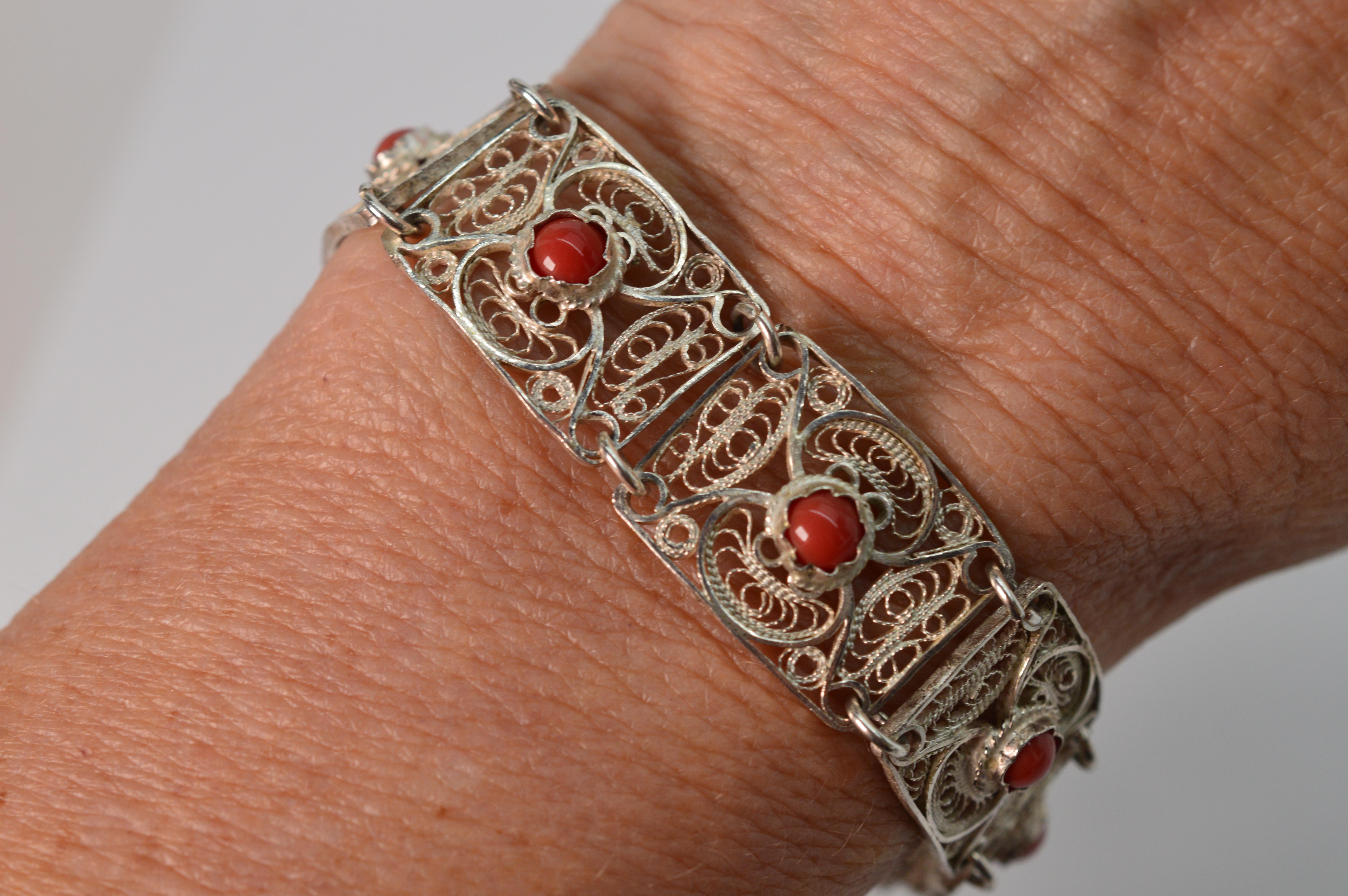 Women's Artisan Sterling Silver Filigree Carnelian Bracelet w Pendant Brooch For Sale