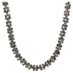 Collar artesanal de plata de ley con cuentas florales