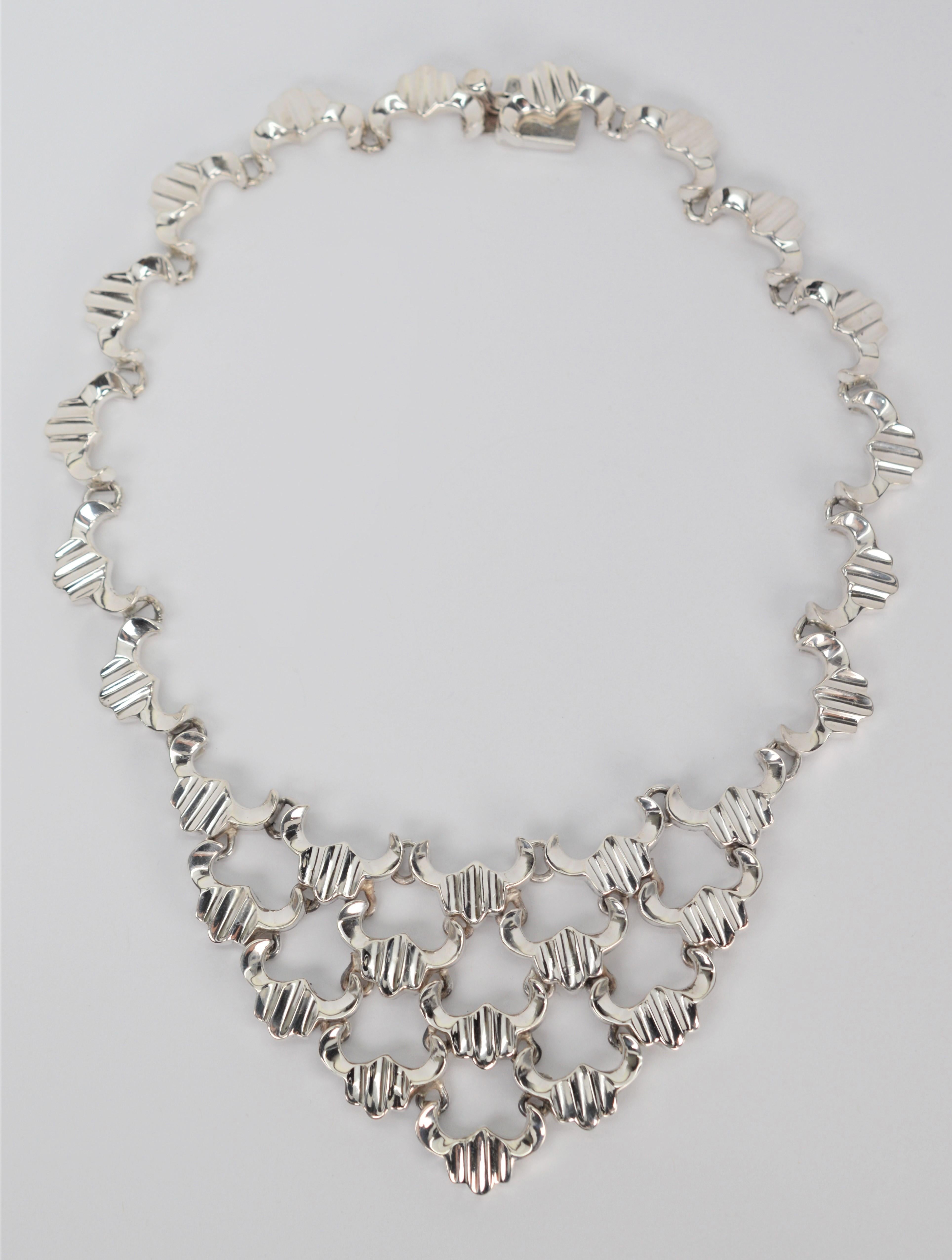 Women's Artisan Sterling Silver Link Triangular Bib Necklace w Matching Bracelet For Sale