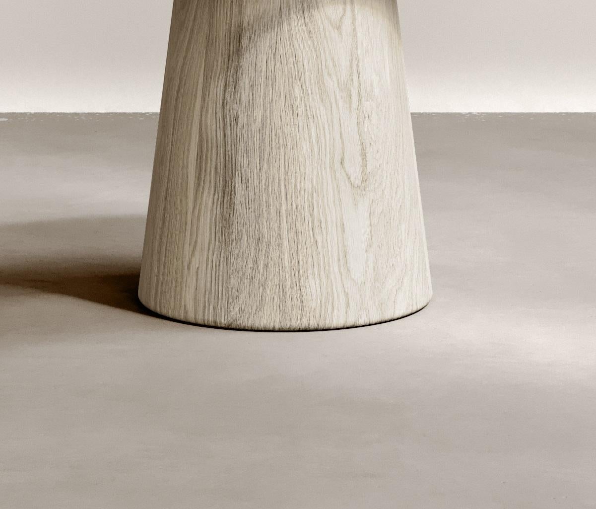 Italiano Sgabello Artisan in Oak francese e Dedar Karokorum Bouclé di Paloma Editions in vendita