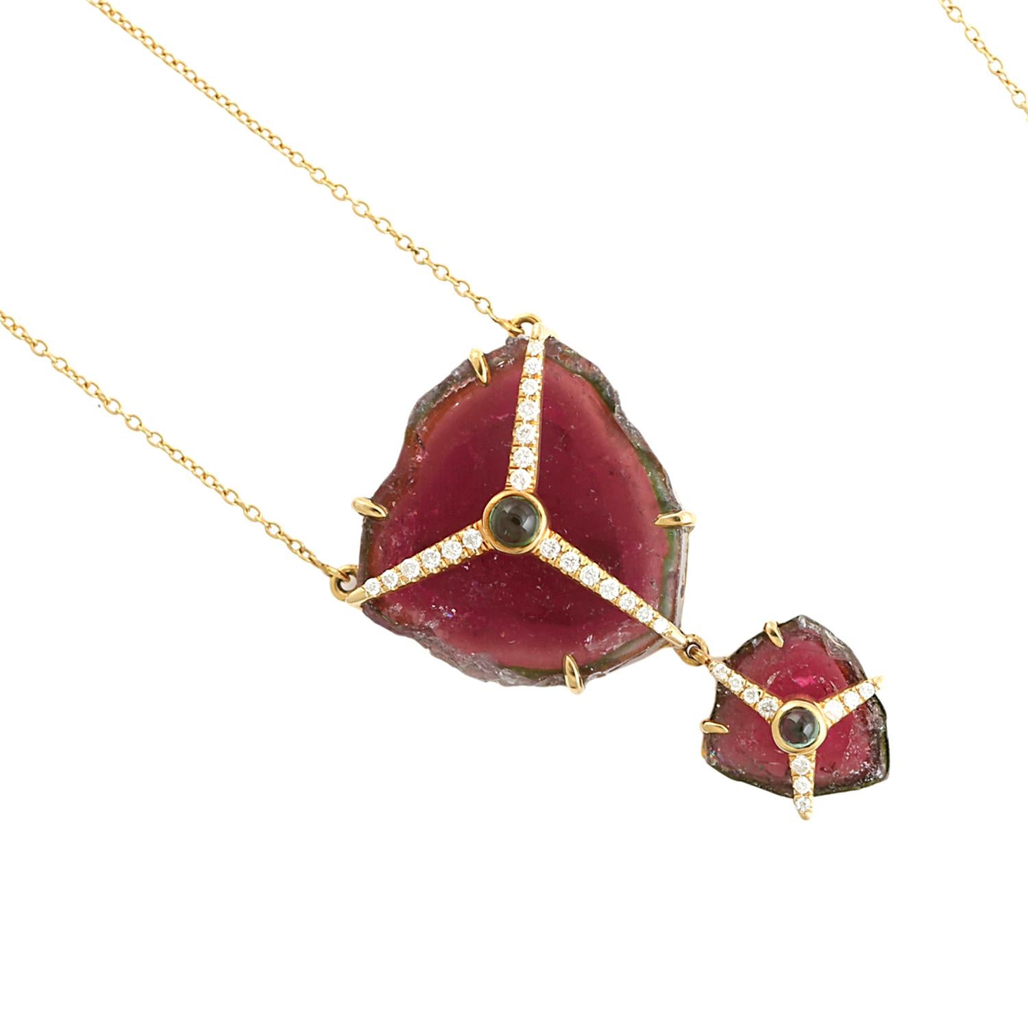Artigiano Collana artigianale con tormalina anguria e diamanti in oro giallo 18 carati in vendita