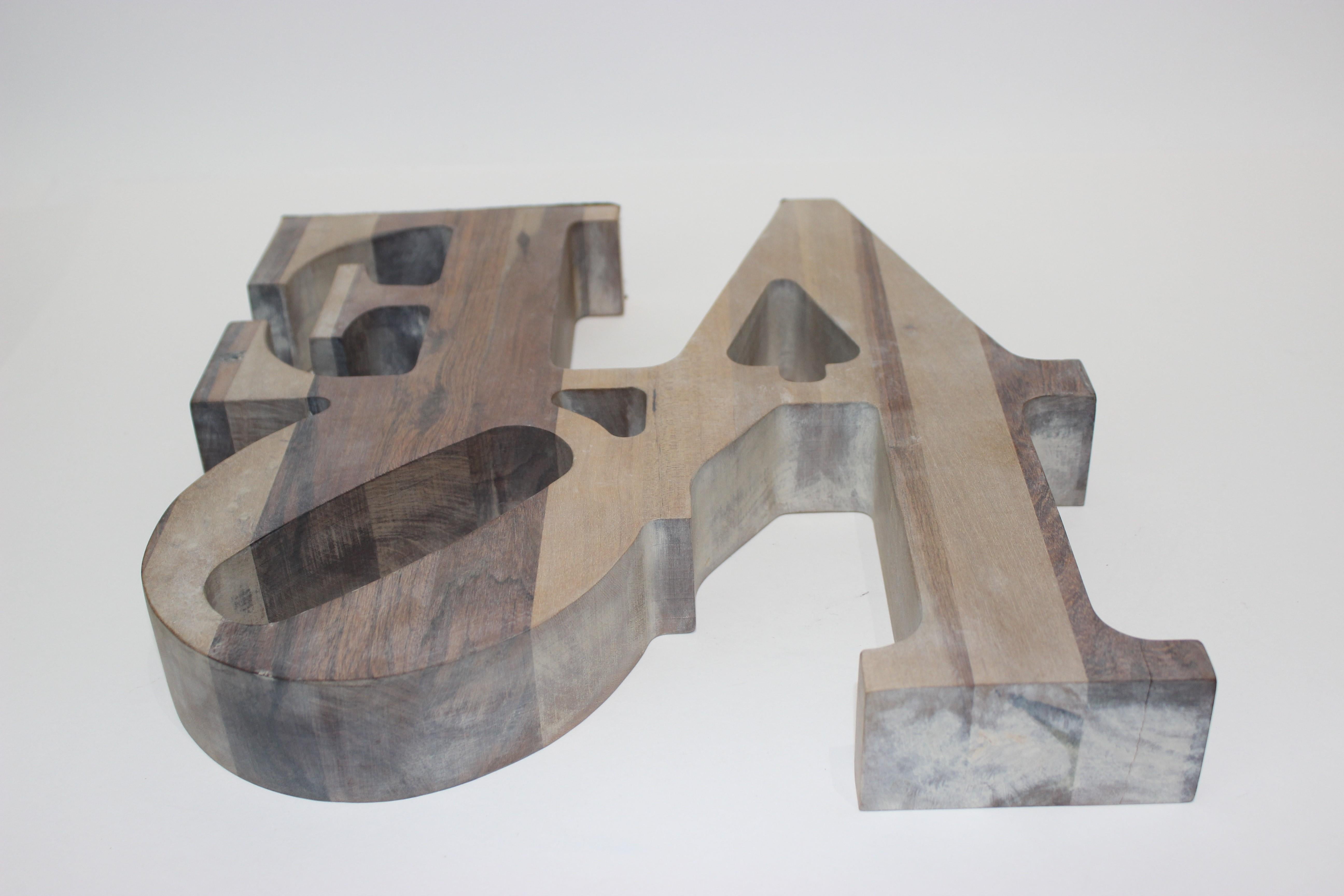 Scultura artigianale in legno dopo l'amore di Robert Indiana In condizioni buone in vendita a West Palm Beach, FL