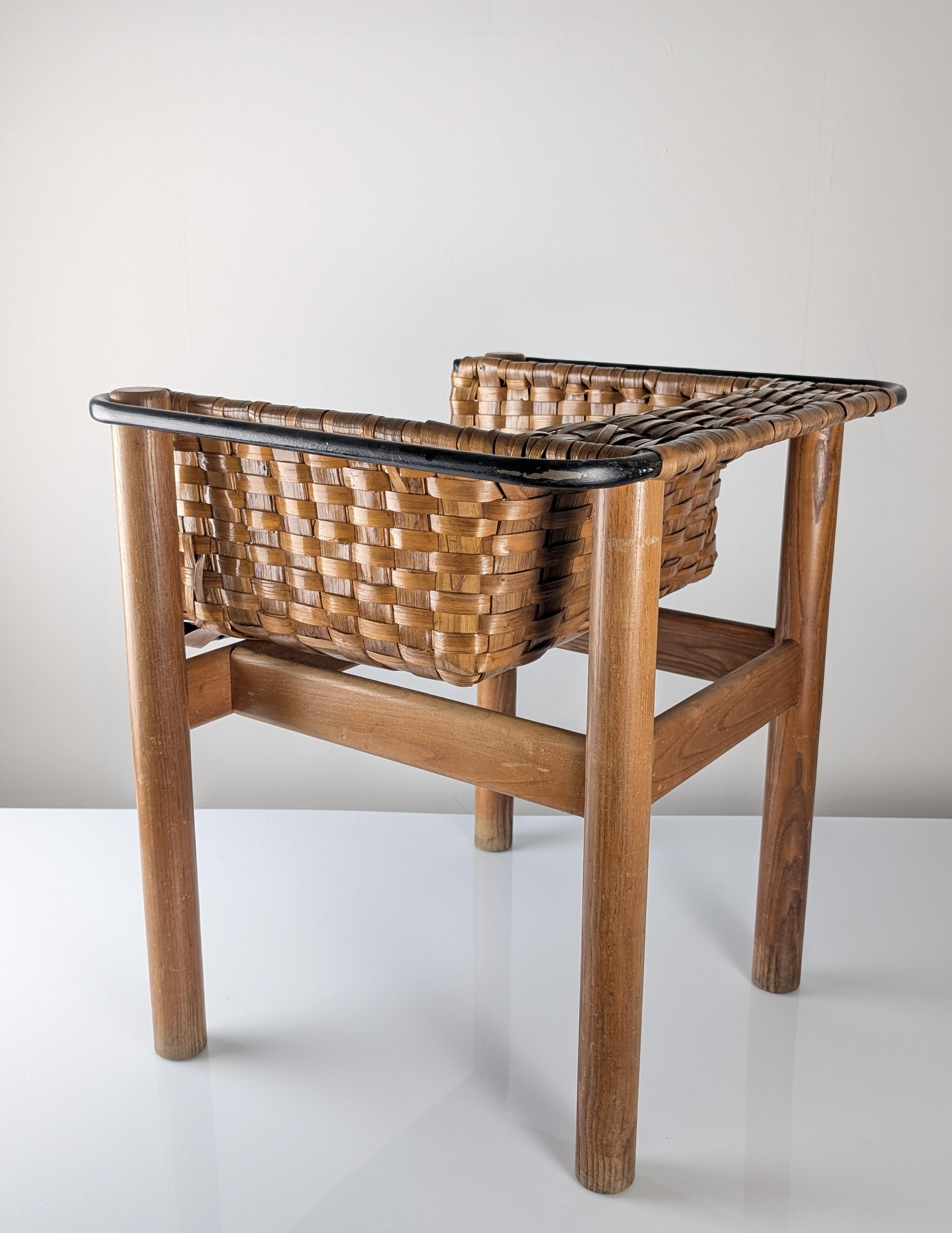 Artisan Woven Chestnut Chair by Longinos, National Craft Award, Spain 1980s For Sale 1