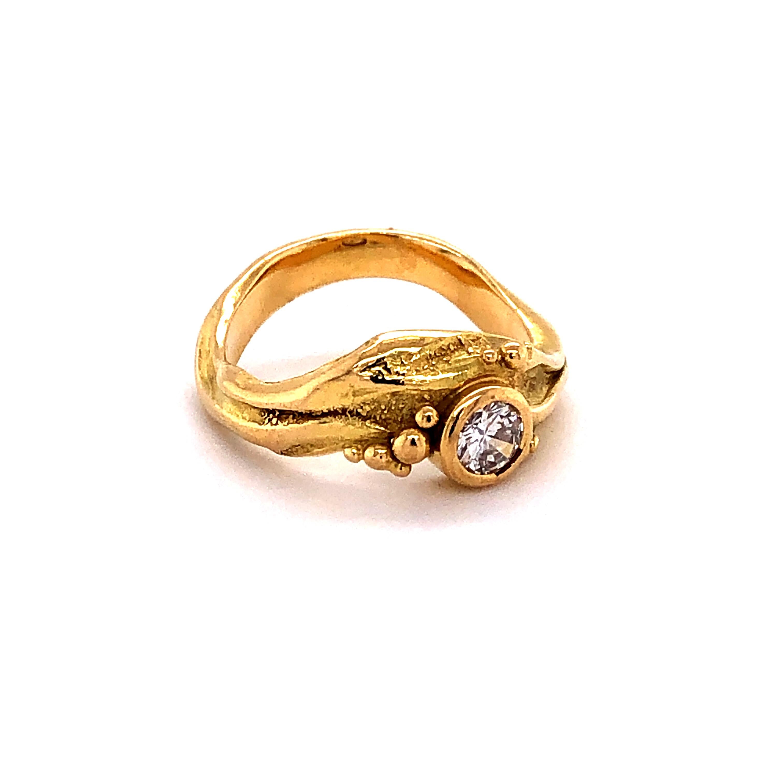 Round Cut Artisan Yellow Gold Ring with Diamond