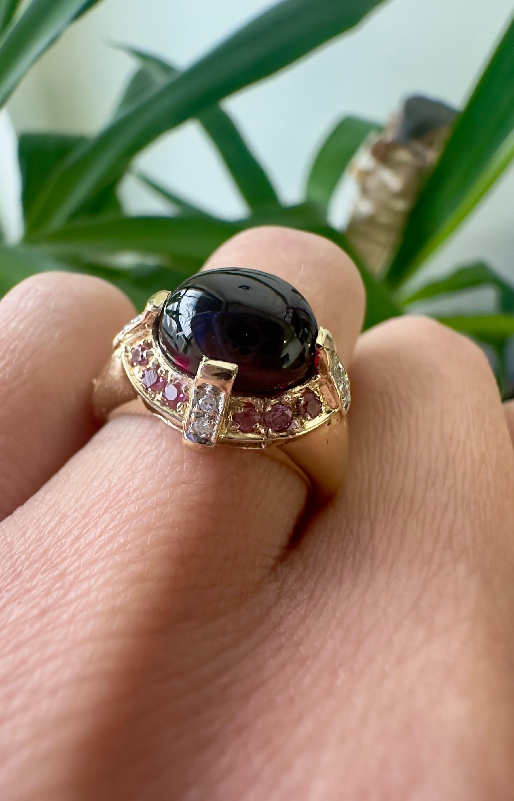 Artisanal 14K Gold and 5.21ct Cabochon Tourmaline Ring In Good Condition For Sale In Houston, TX