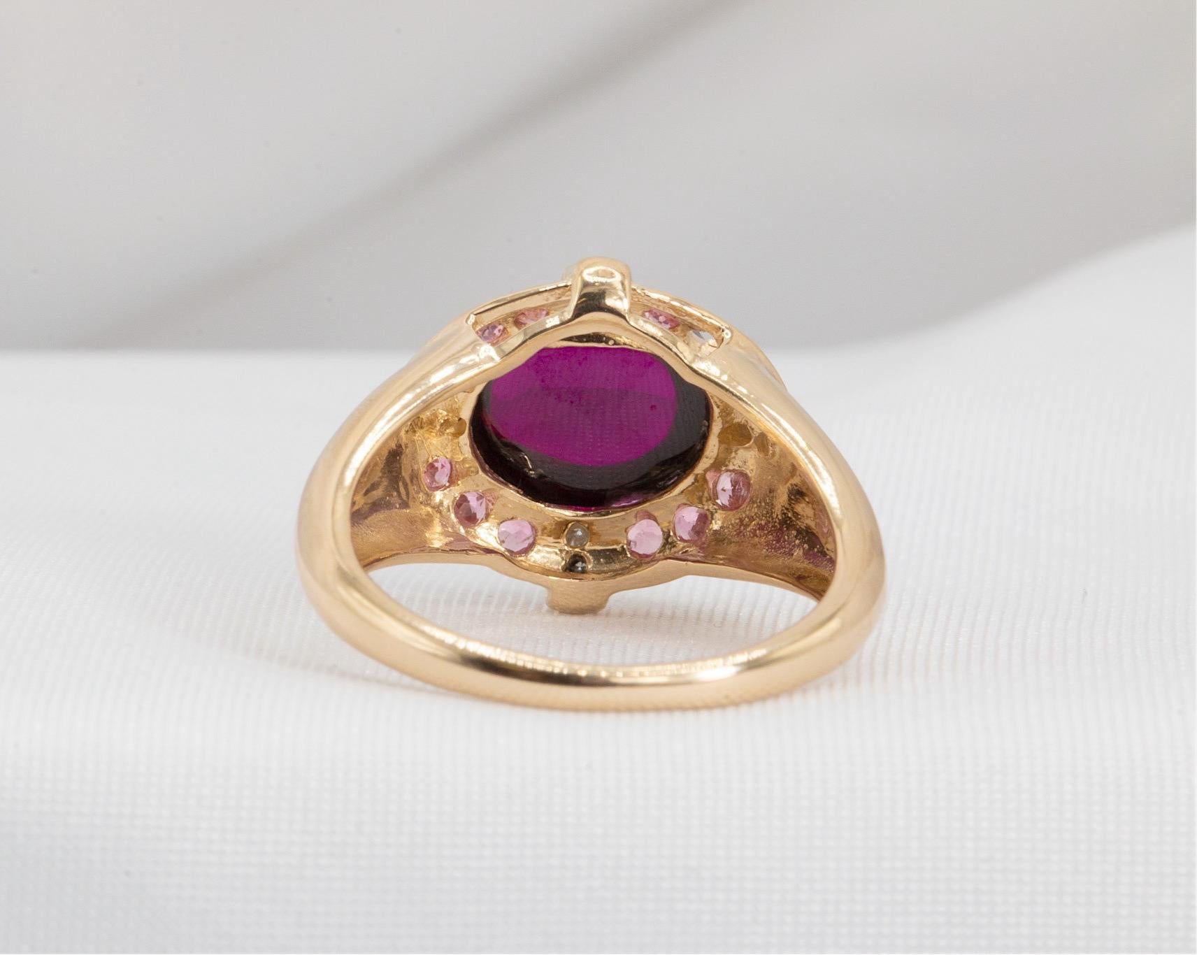 Artisanal 14K Gold and 5.21ct Cabochon Tourmaline Ring For Sale 2