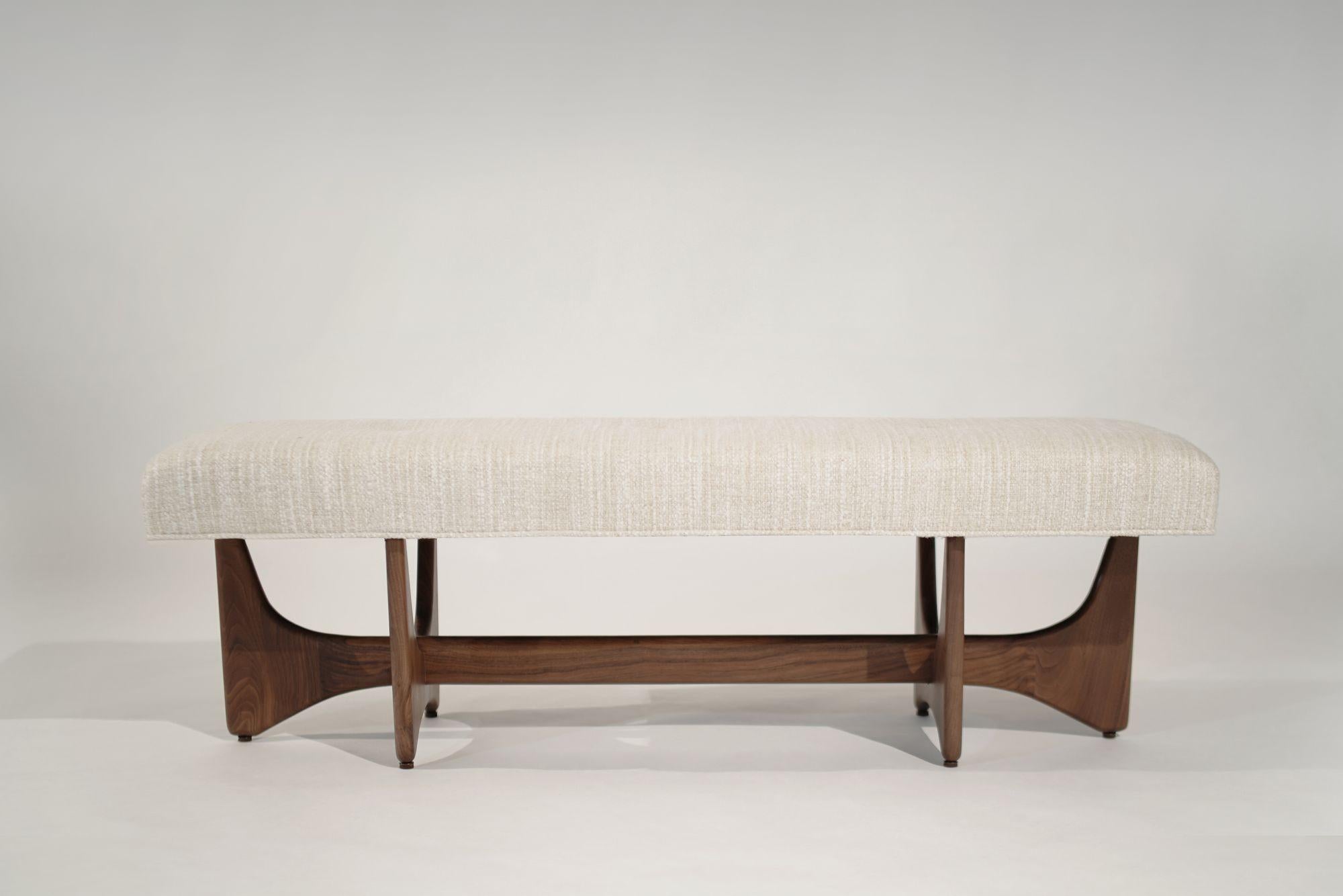 Américain Banc artisanal en noyer naturel en vente