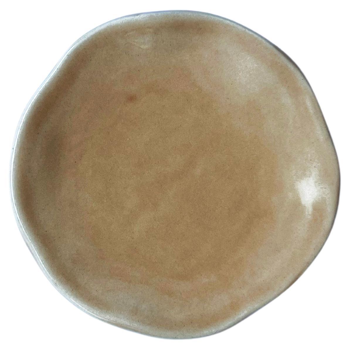 This exquisite ceramic saucer for coffee or tea cup by Amica is a beautiful example of the craftsmanship of Mexican artisans from Tlaquepaque, Jalisco. Each saucer has been carefully handcrafted using traditional techniques that have been passed