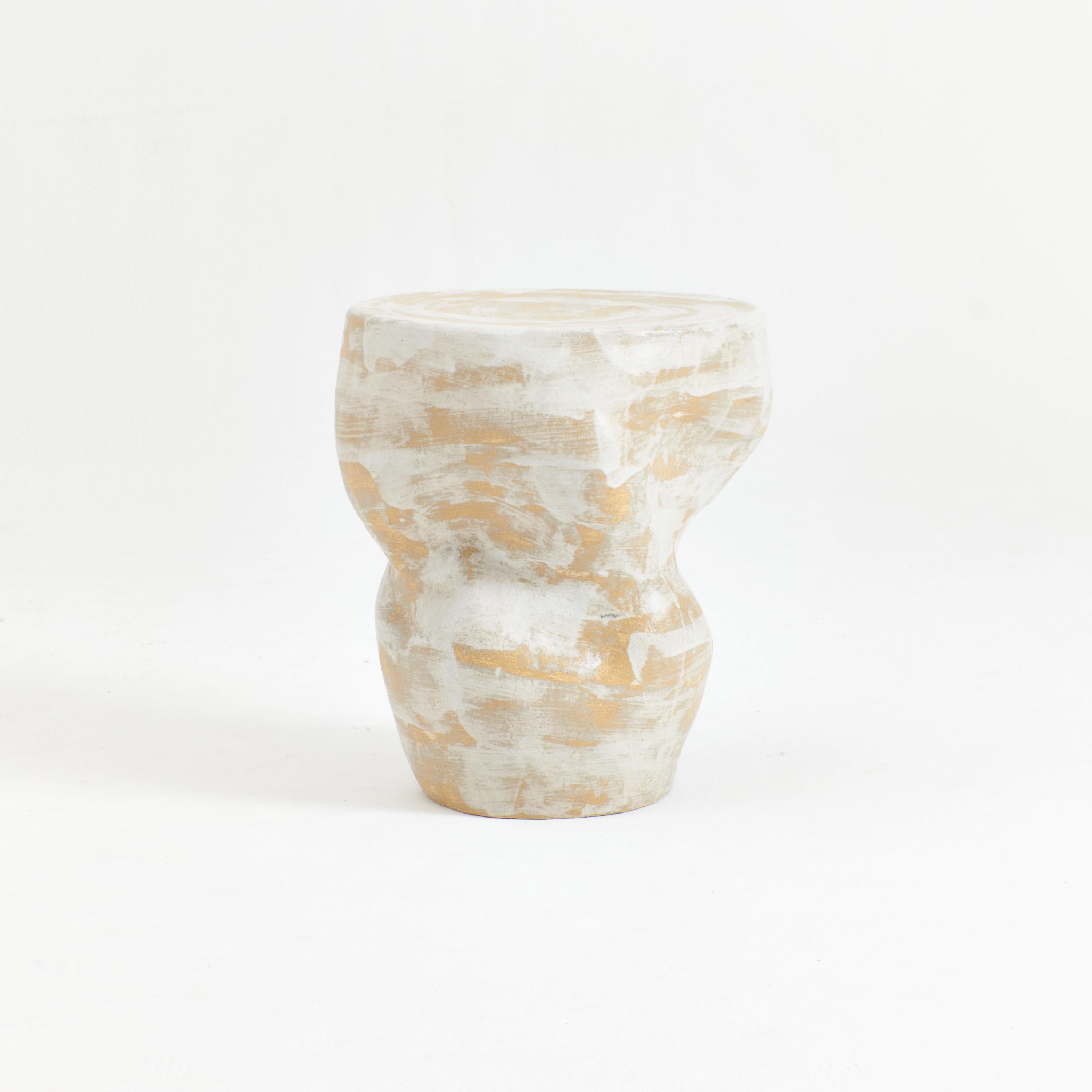 XXI secolo e contemporaneo Tavolino artigianale in ceramica in vendita
