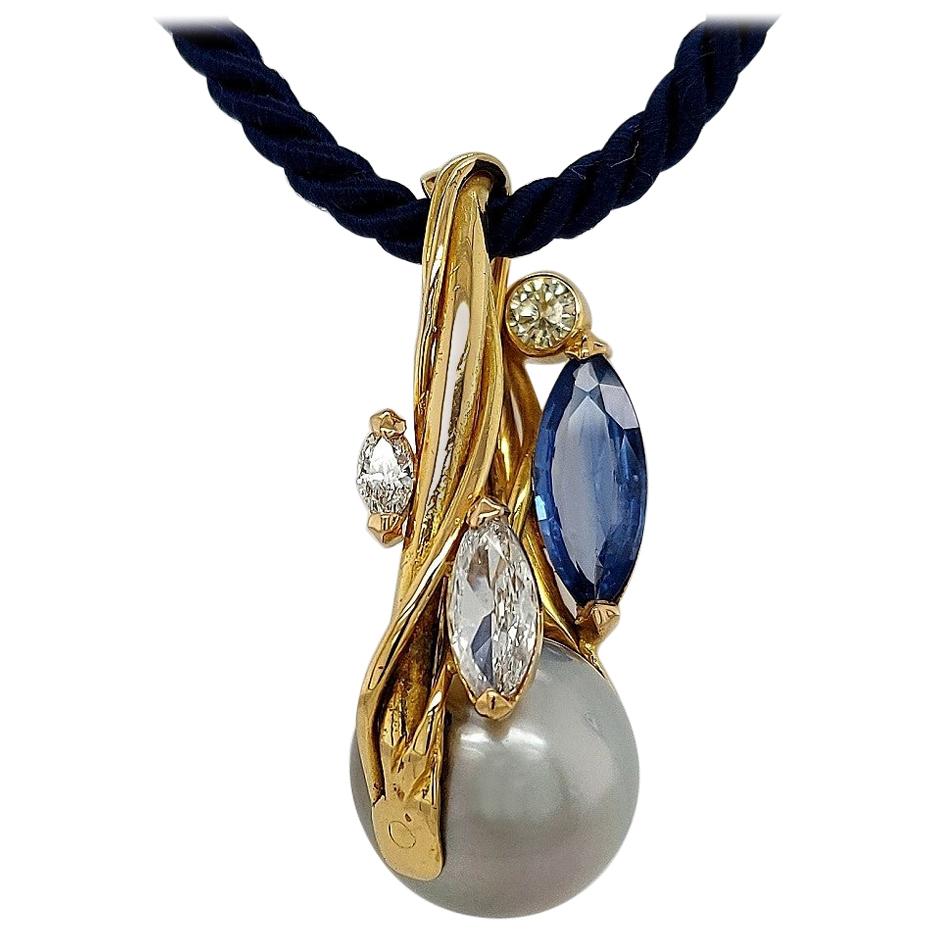 Collier artisanal De Saedeleer perle de Tahiti, saphir 2,44 carats, diamant 1,02 carat