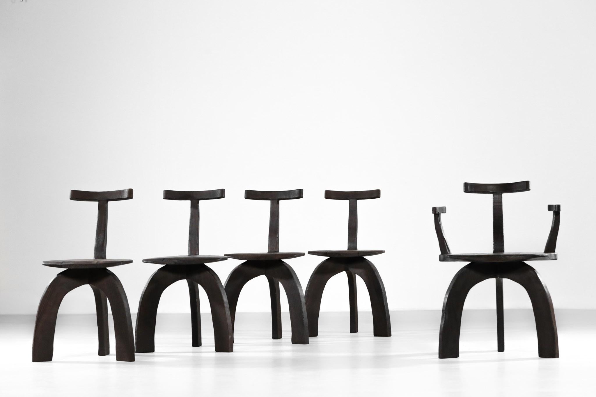 Kunsthandwerkliches Esstisch-Set aus rundem Tisch und Stühlen von Vincent Vincent, 80/20, gebranntes Holz im Angebot 8