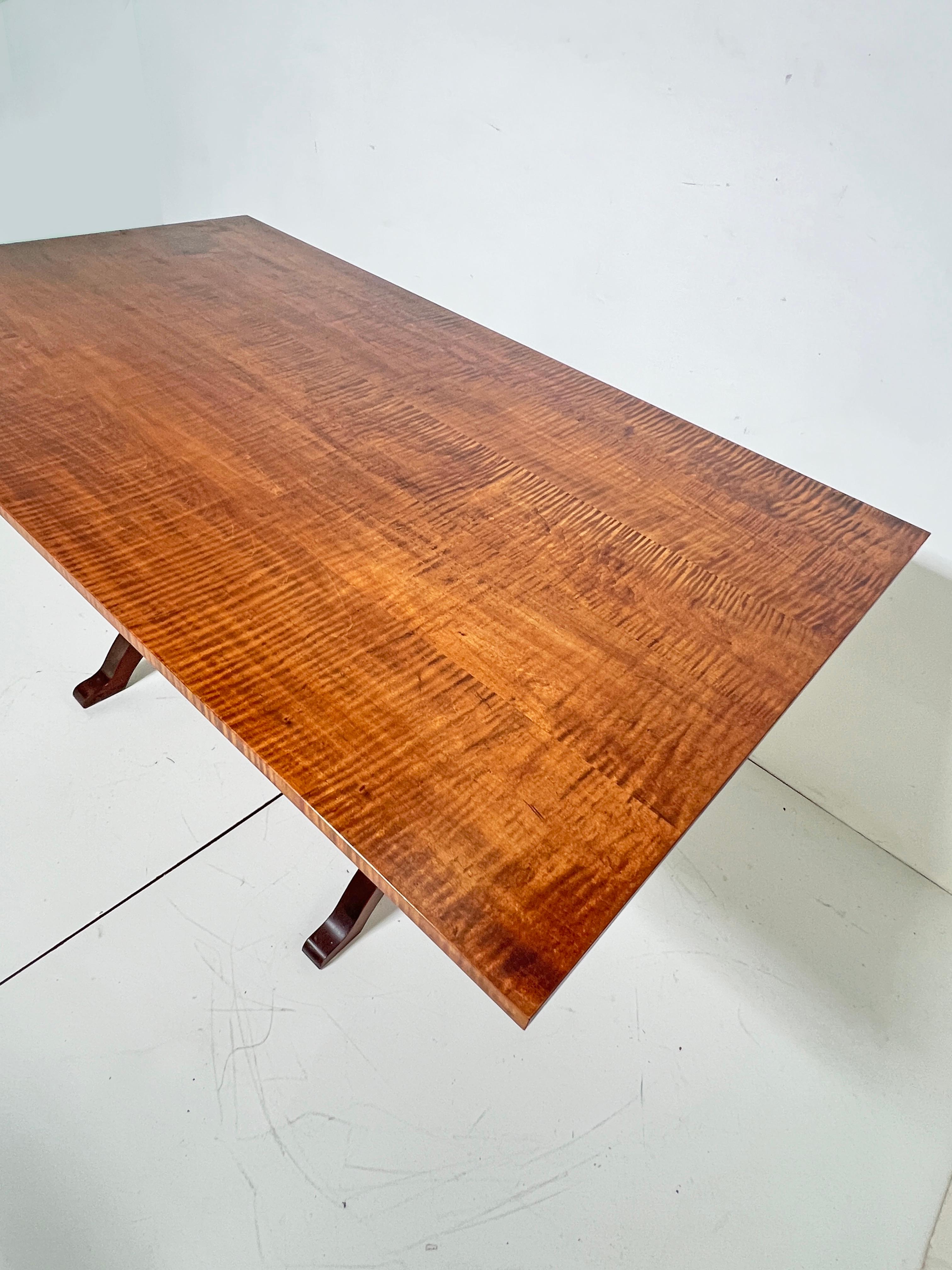 20th Century Artisanal Shaker Style Tiger Maple Dining Table by Gary Adriance, Massachusetts For Sale