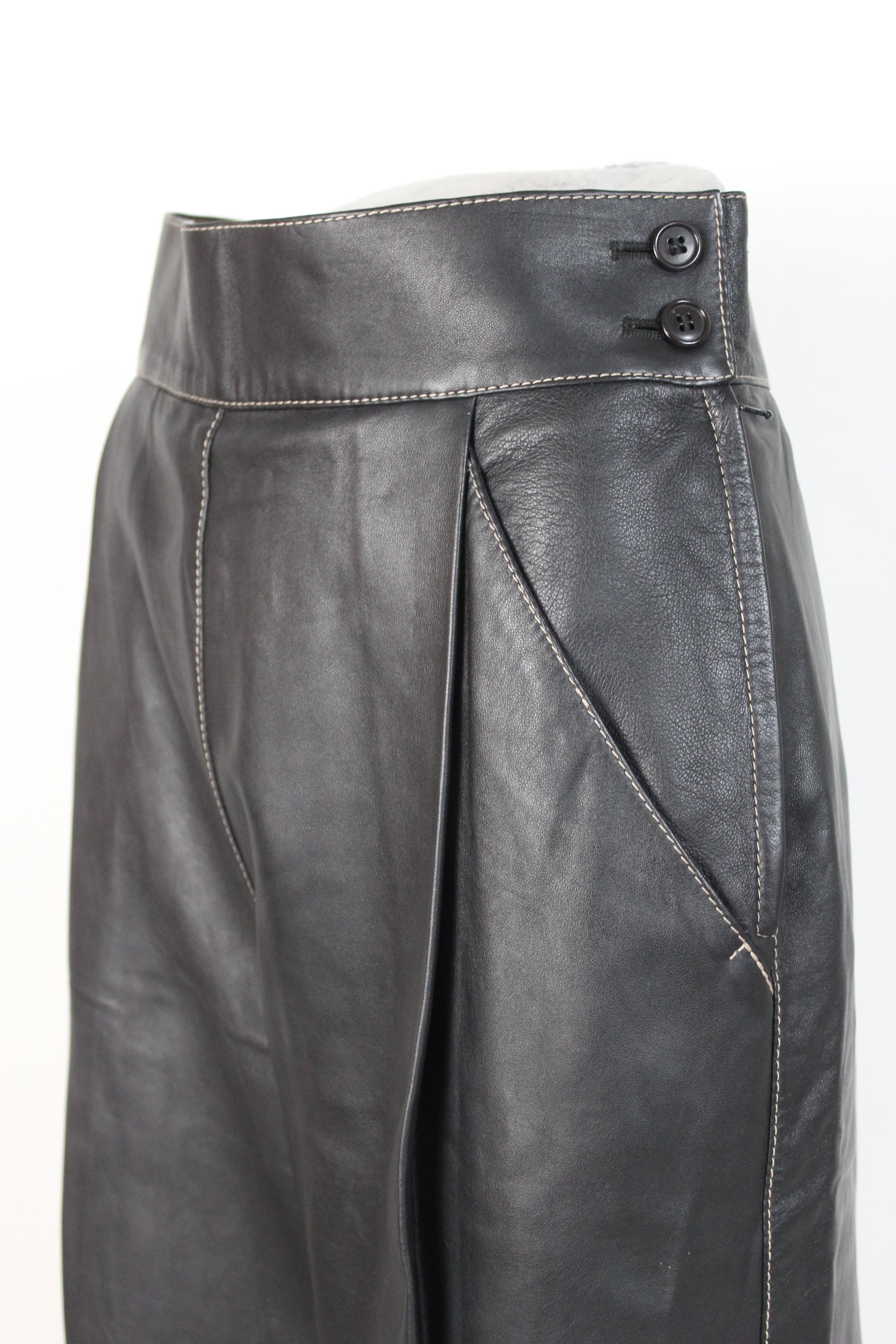 Artisanal Vintage Black Leather Biker Trousers 1980s In New Condition In Brindisi, Bt