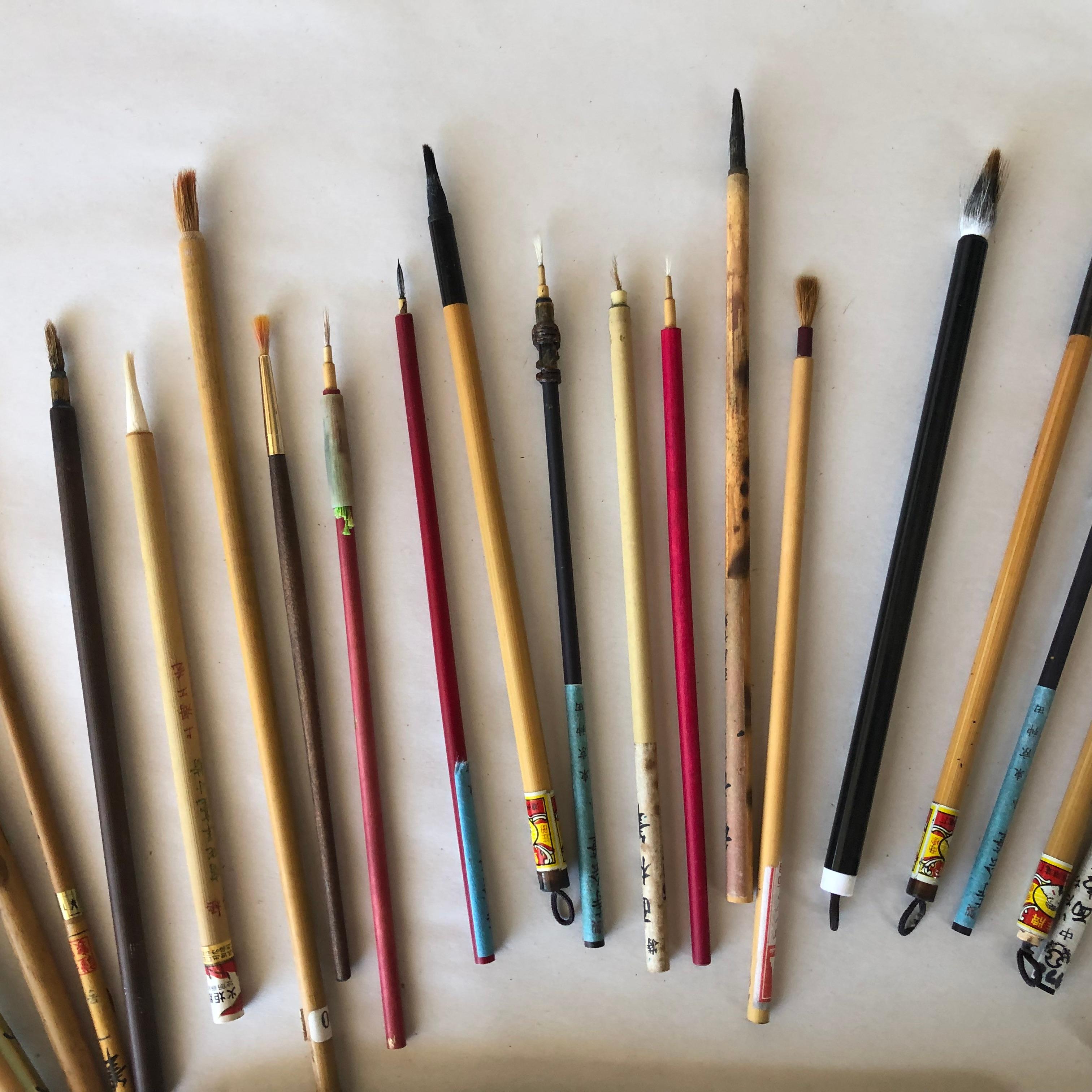 Hand-Crafted Artisan's Cache of 20 Old Chinese Paint Calligraphy Bamboo Brushes