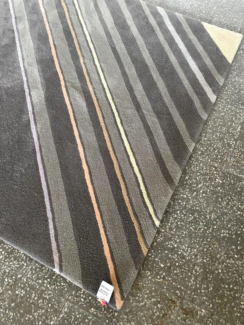 Modern Artisca Vermont Hand Tufted Rug by Anton Moseler, France 1990s For Sale