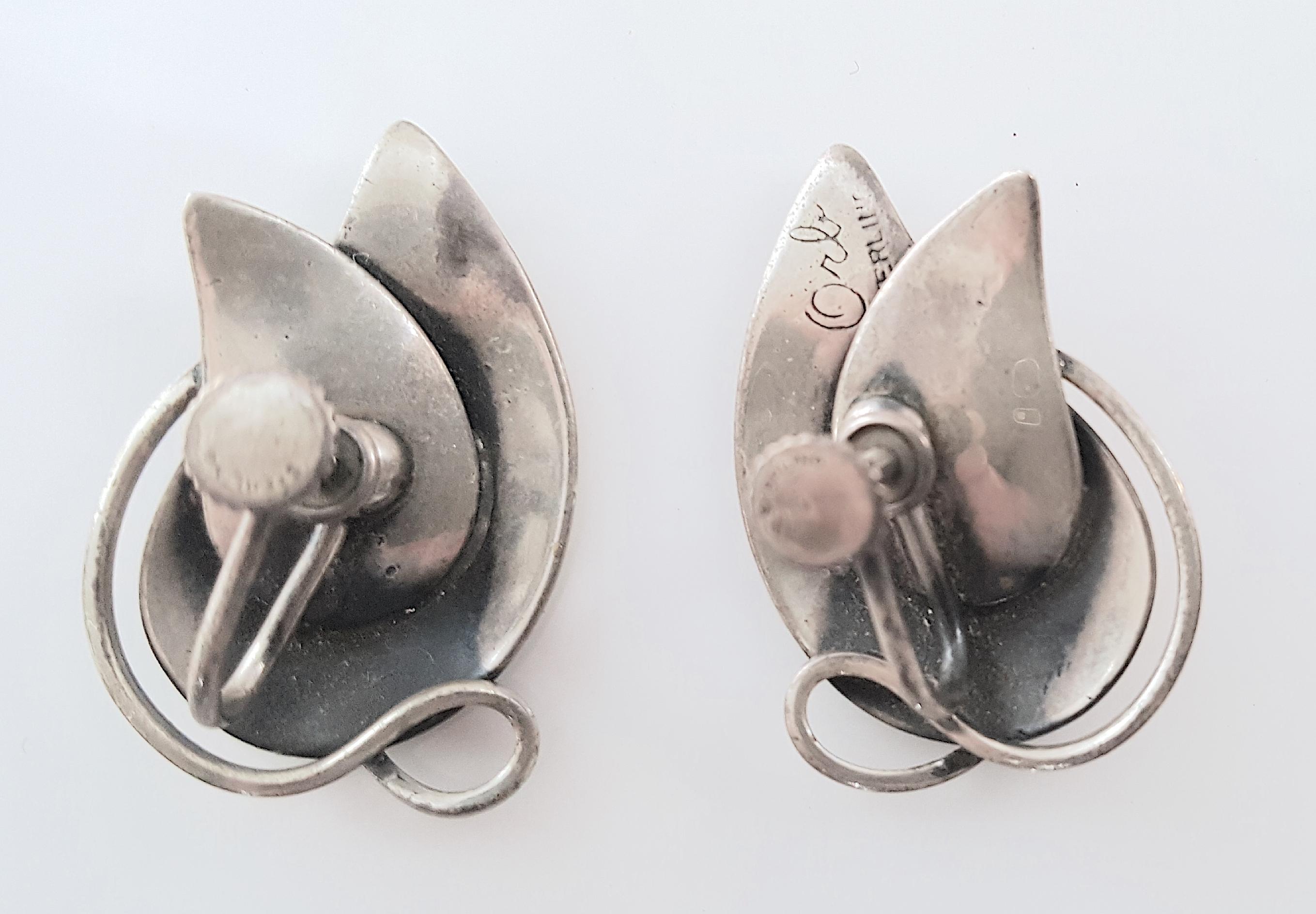 Artist 1950s Modern Sterling Set OpenworkLeaves RebajesProtege Earrings & Brooch In Good Condition For Sale In Chicago, IL