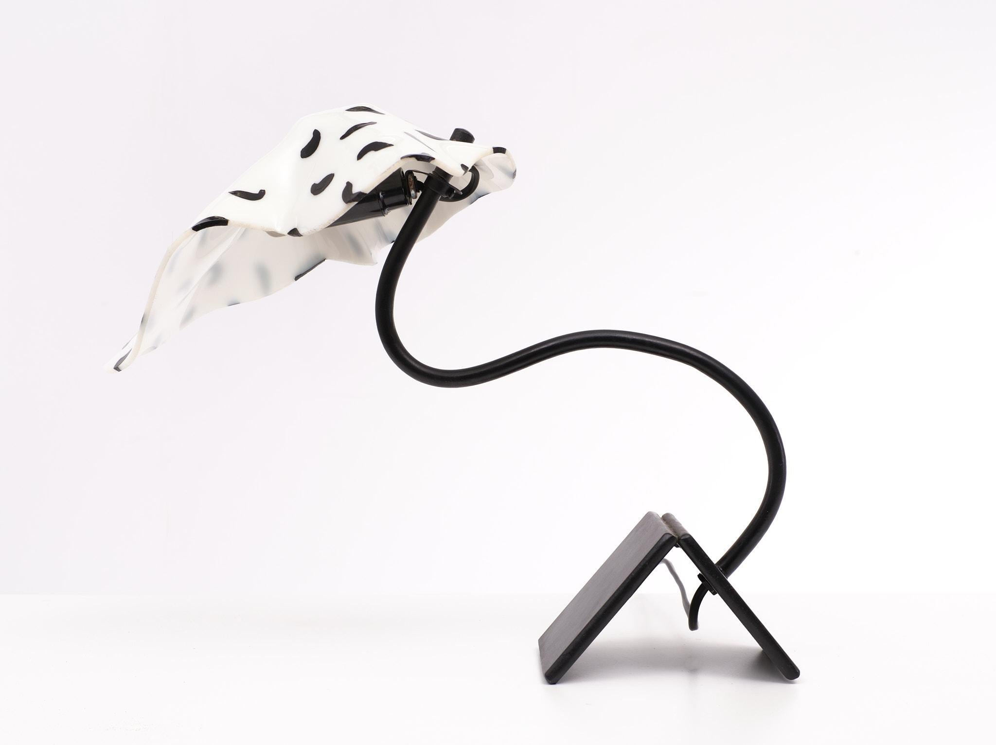 Künstler Hand Made Tischlampe  (21. Jahrhundert und zeitgenössisch) im Angebot