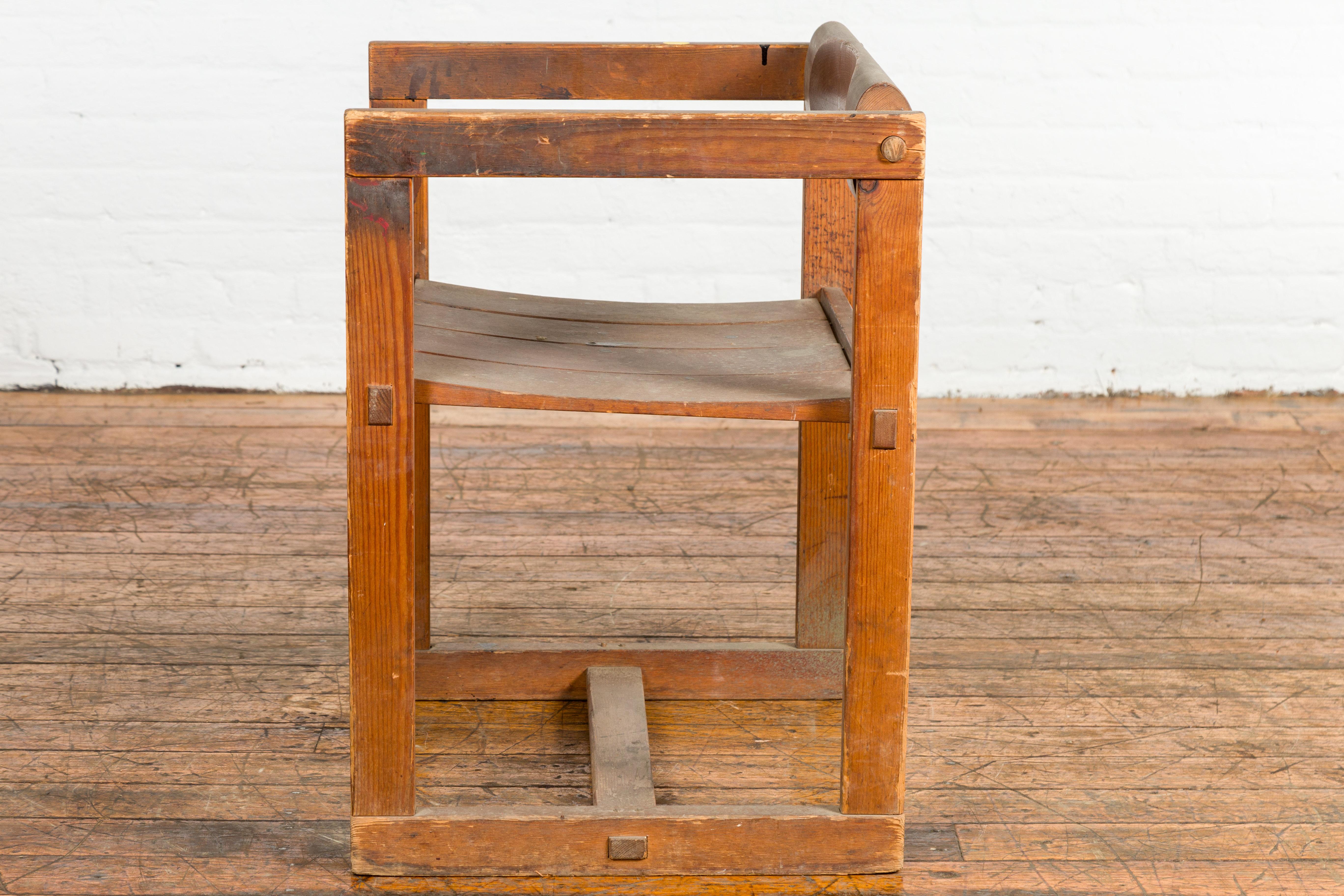 Chaise de bureau vintage de style industriel avec caractère rustique par un artiste en vente 7