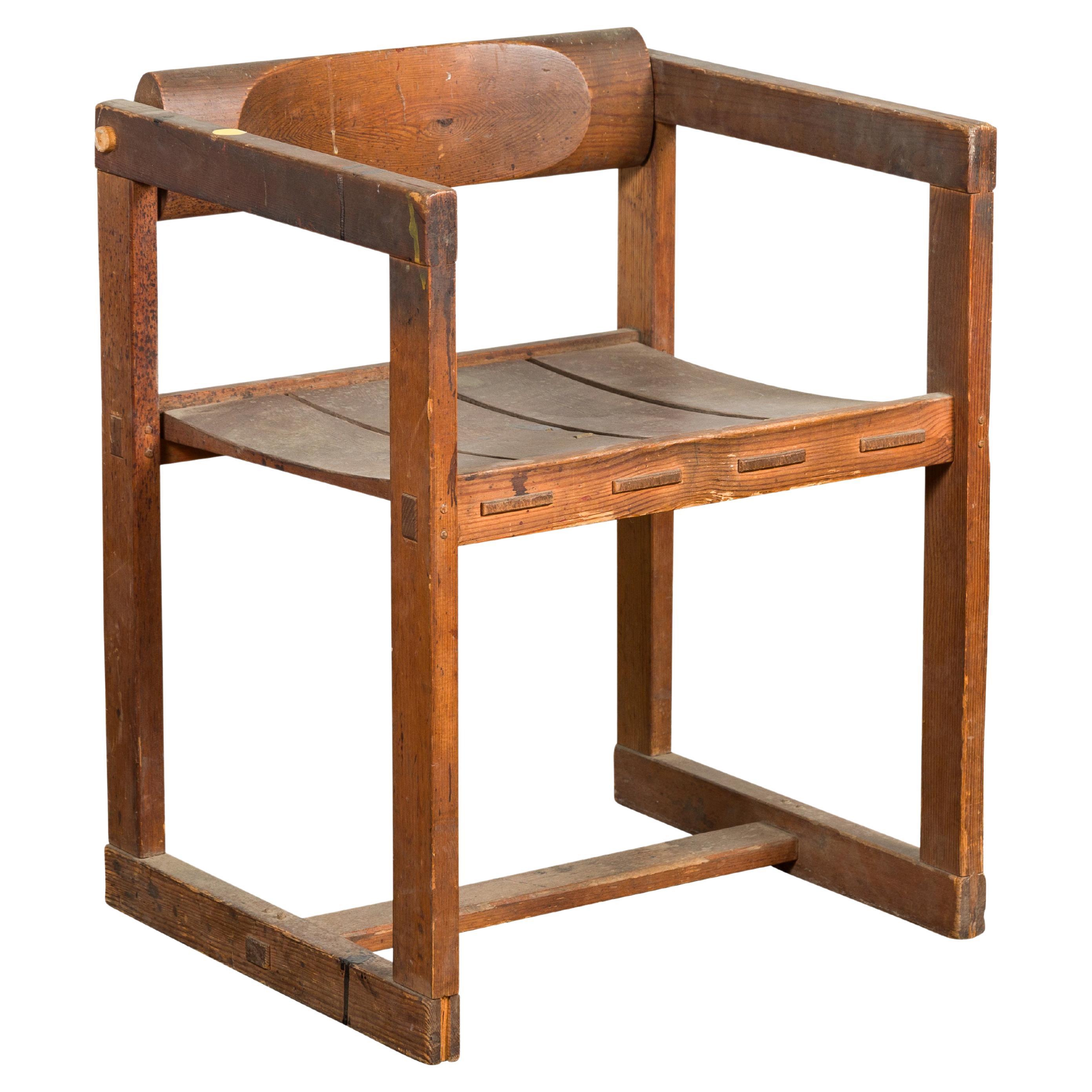 Chaise de bureau vintage de style industriel avec caractère rustique par un artiste en vente