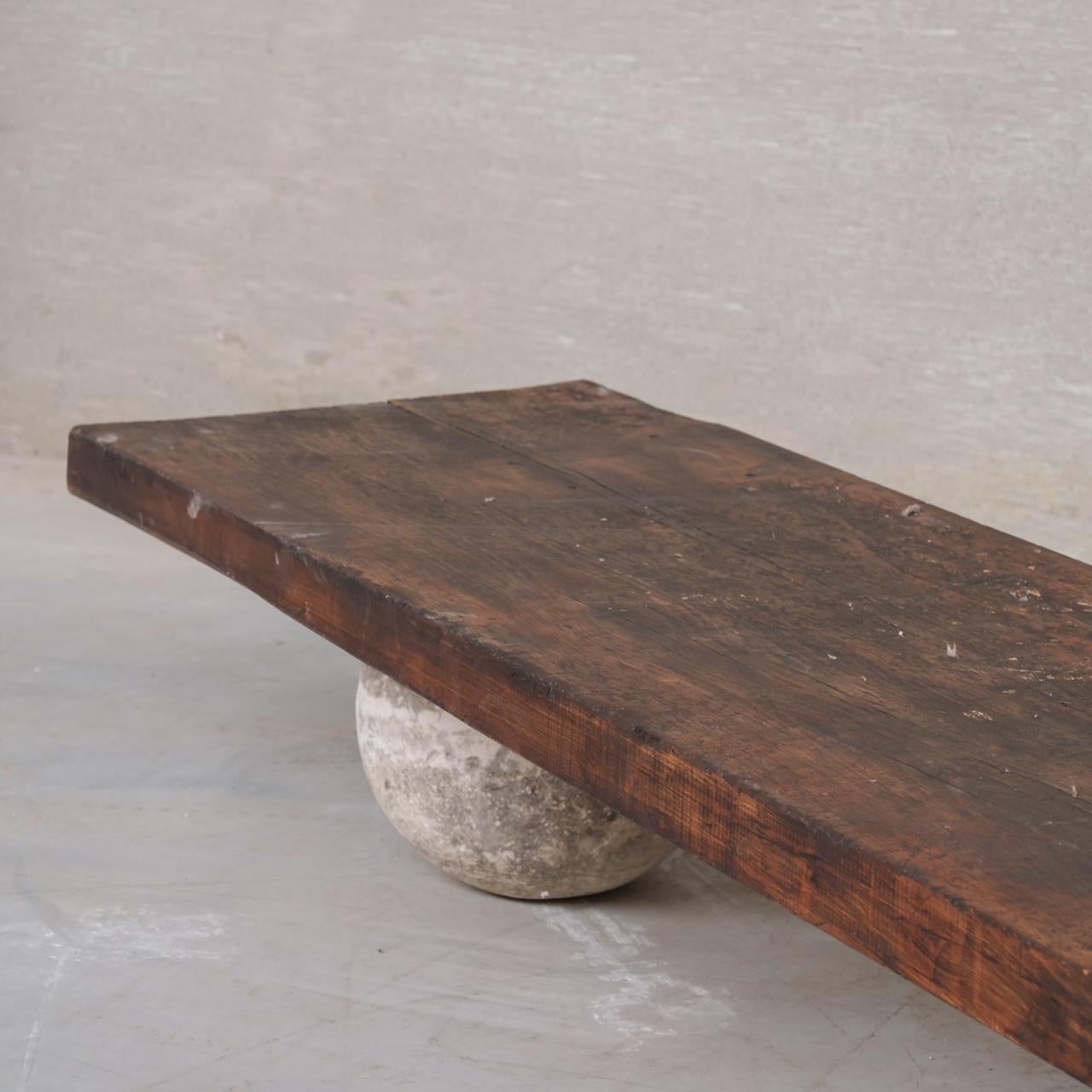 Béton Antique French CUSTOM MADE Table à café faite par l'artiste en vente
