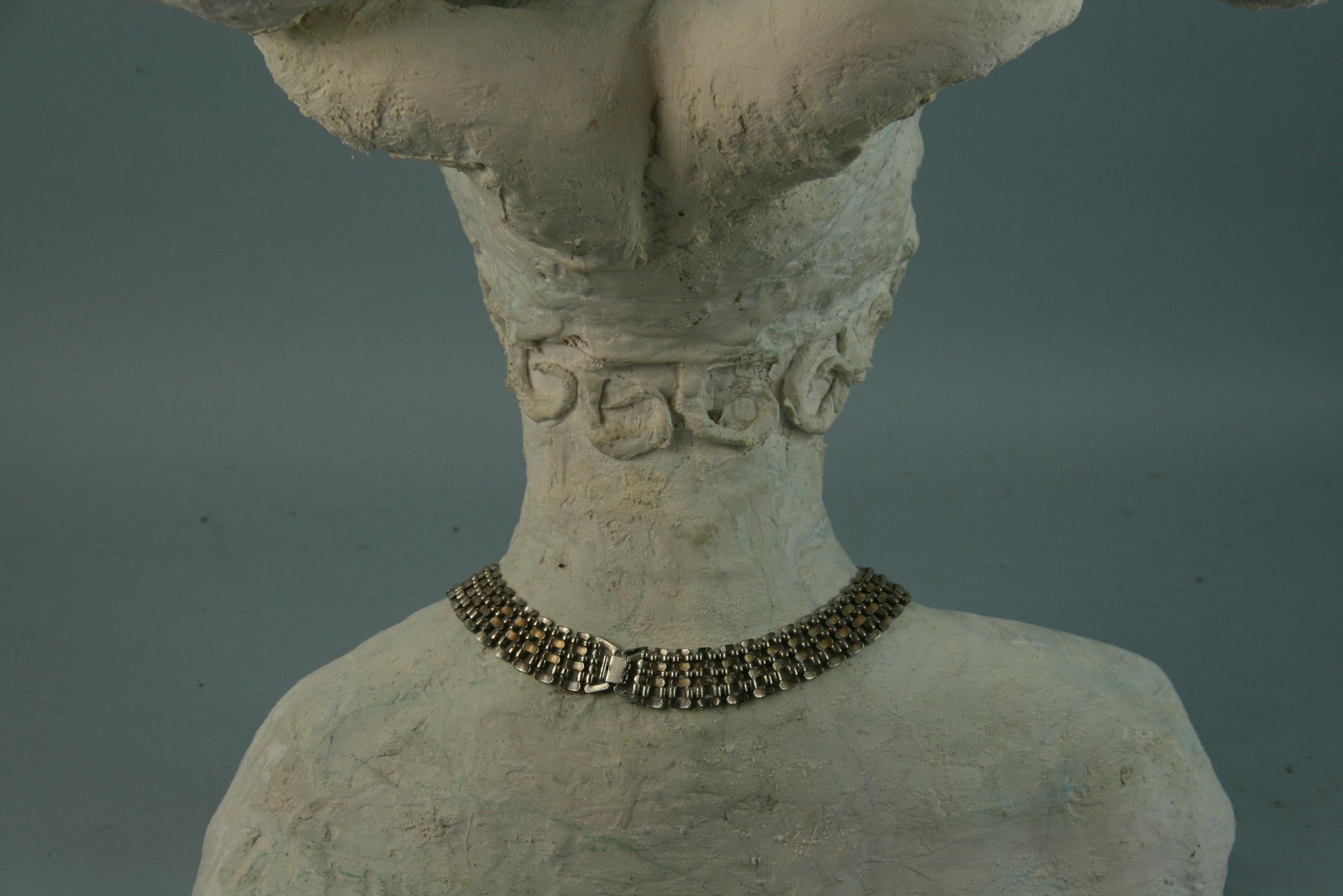 Große, vom Künstler gemacht  Medusa-Skulptur aus Gips im Angebot 6