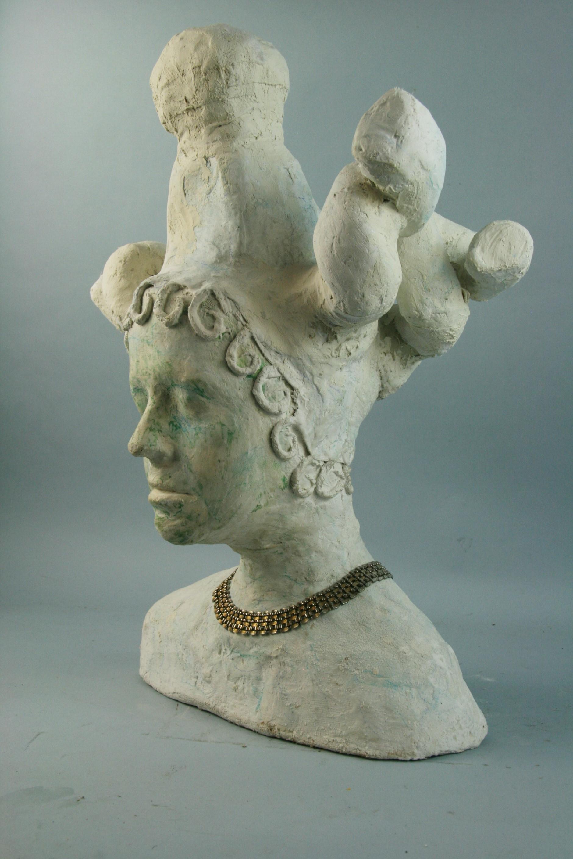 Große, vom Künstler gemacht  Medusa-Skulptur aus Gips im Angebot 9
