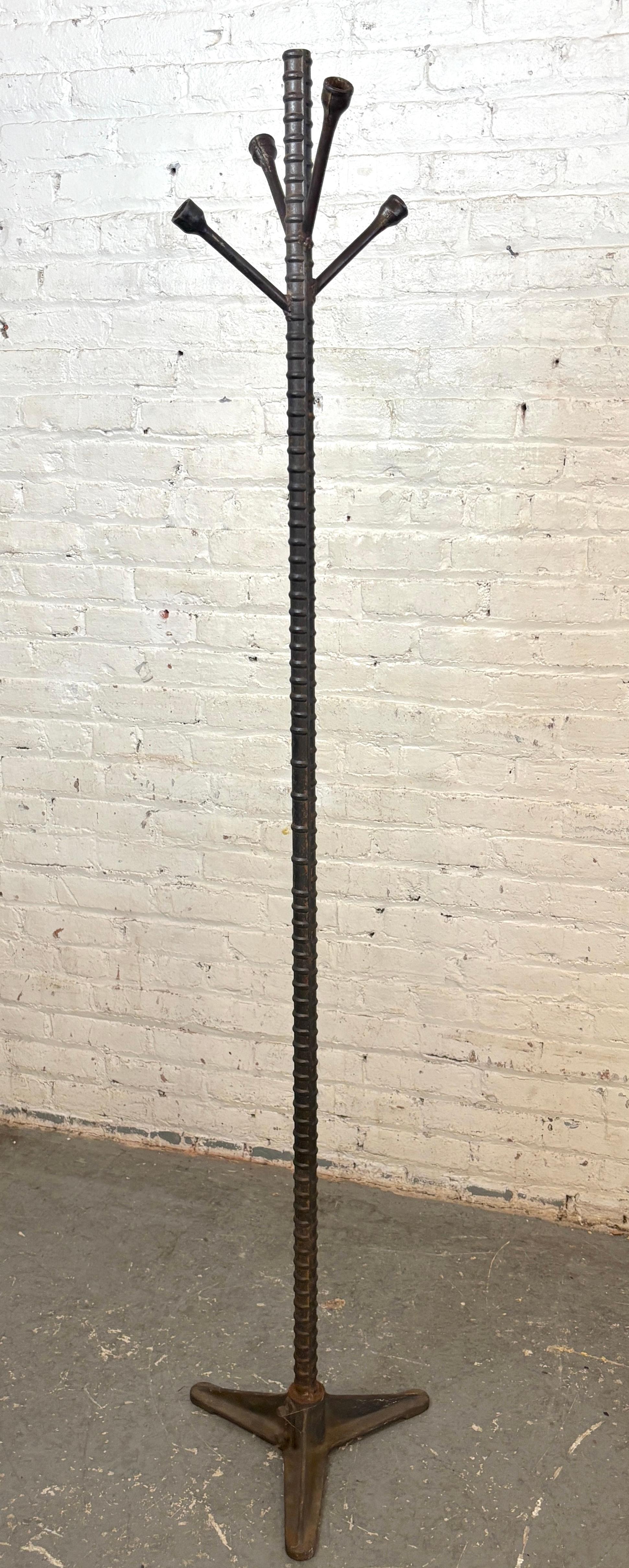 This industrial style coat rack is handmade from rebar and steel wrenches. Heavy duty construction with four coat arms.
Please confirm location NY or NJ