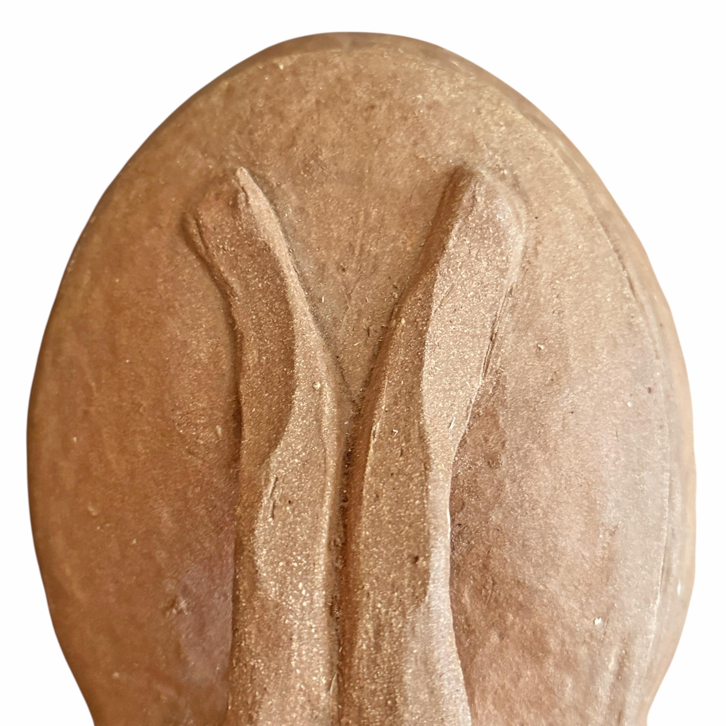 Terracotta Scatola per conigli in terracotta fatta da un artista in vendita
