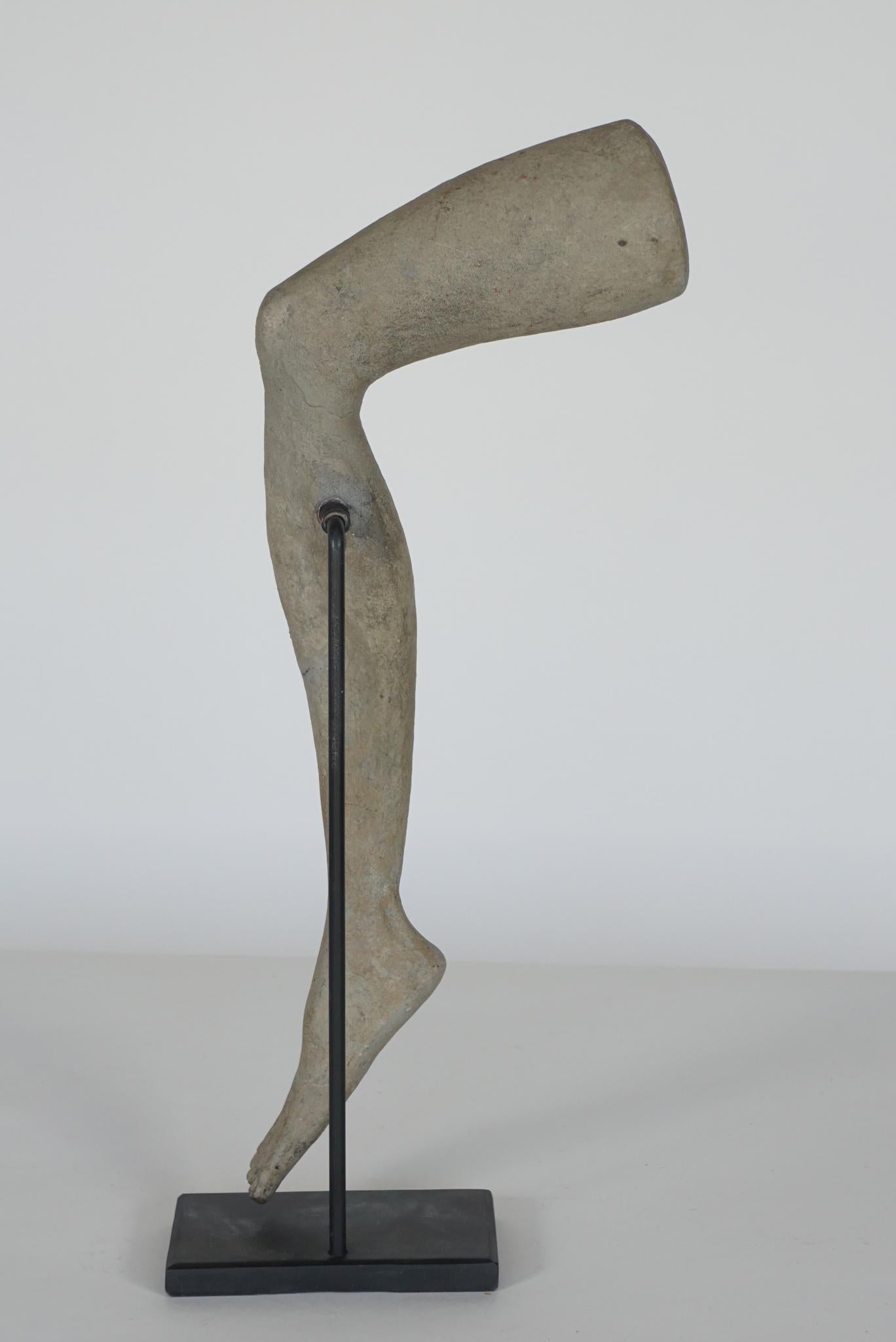 Artist Model of Revolving Leg For Sale 3