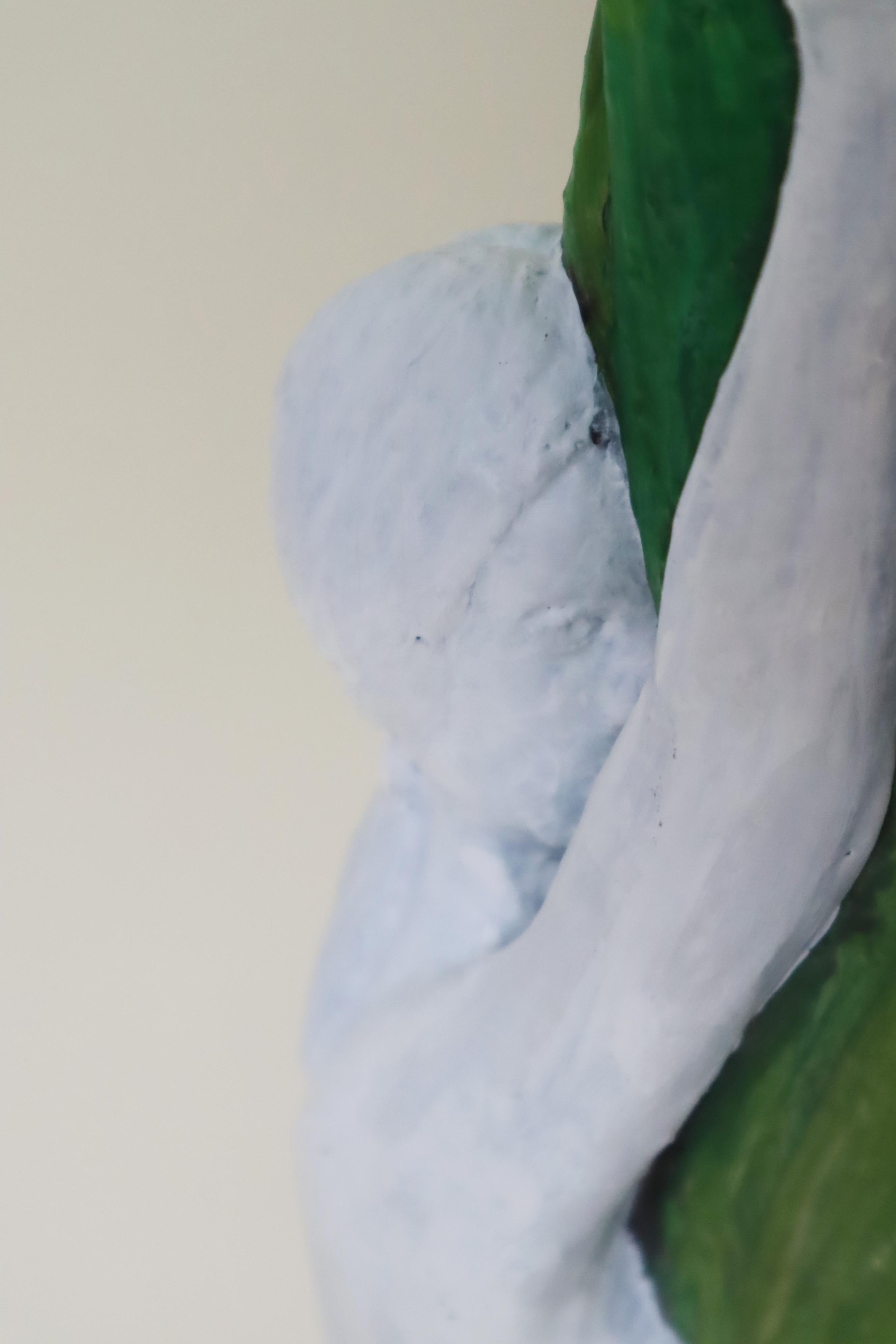 Artistics  Lampe de table en poterie Deux femmes nues tenant un pavot à opium en vente 1