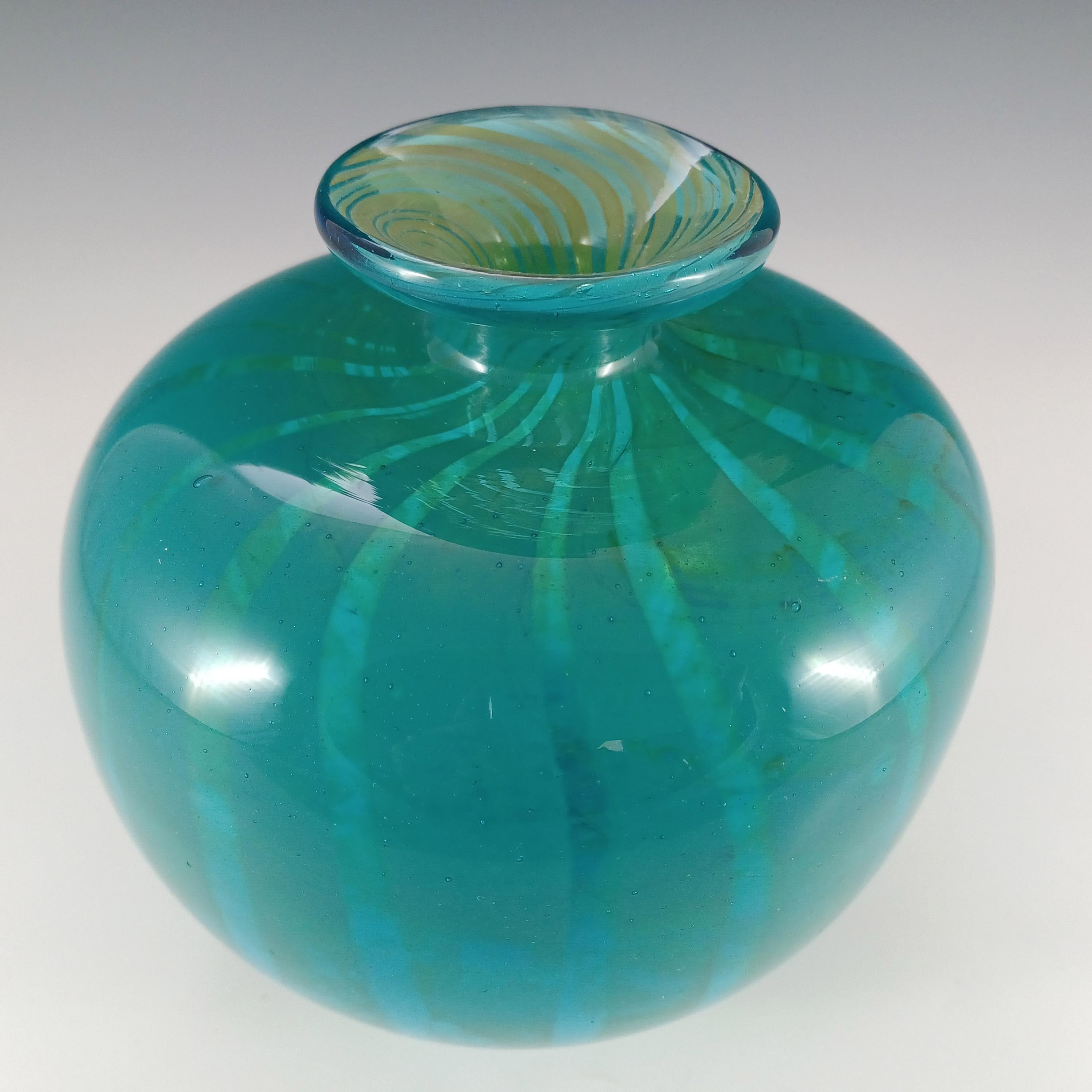 Late 20th Century ARTIST SIGNED Mdina 'Ming' Eric Dobson 1975 Glass Globe Vase For Sale