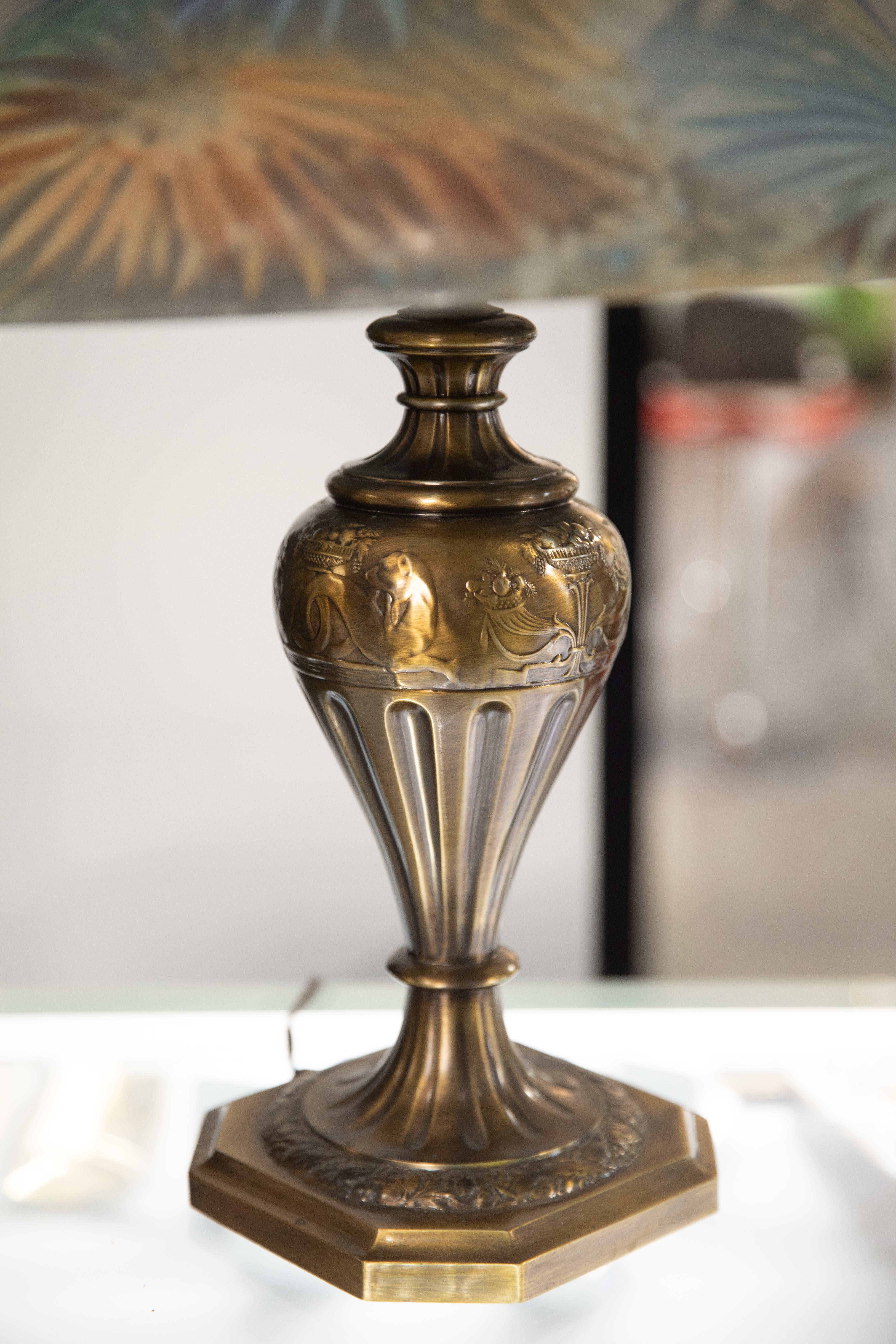 Hand-Painted Artist Signed Pairpoint Reverse Painted Lamp, circa 1920s