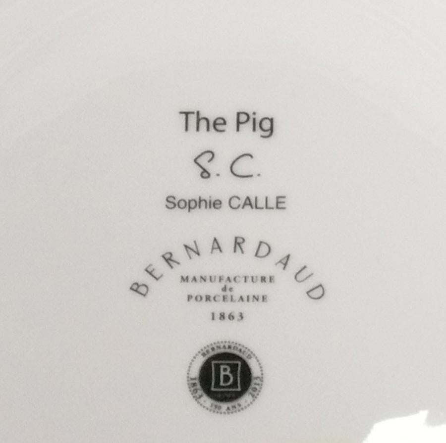 Contemporary Artist Sophie Calle for Bernardaud Set of 12 Dinner Plates Pop Art Mid Century For Sale