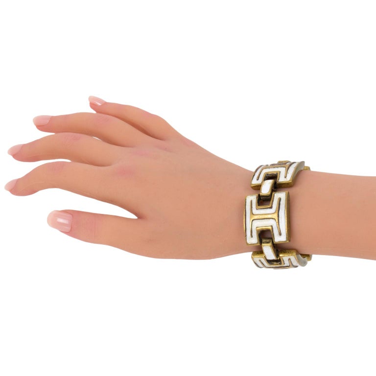 Bracelet Moderniste En Bronze Et Émail Blanc « St Luc » - Bijou Vintage, Occasion