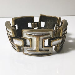 Künstler St. Luc Mitte des Jahrhunderts Vergoldete Bronze und weißes Emaille A Link-Armband