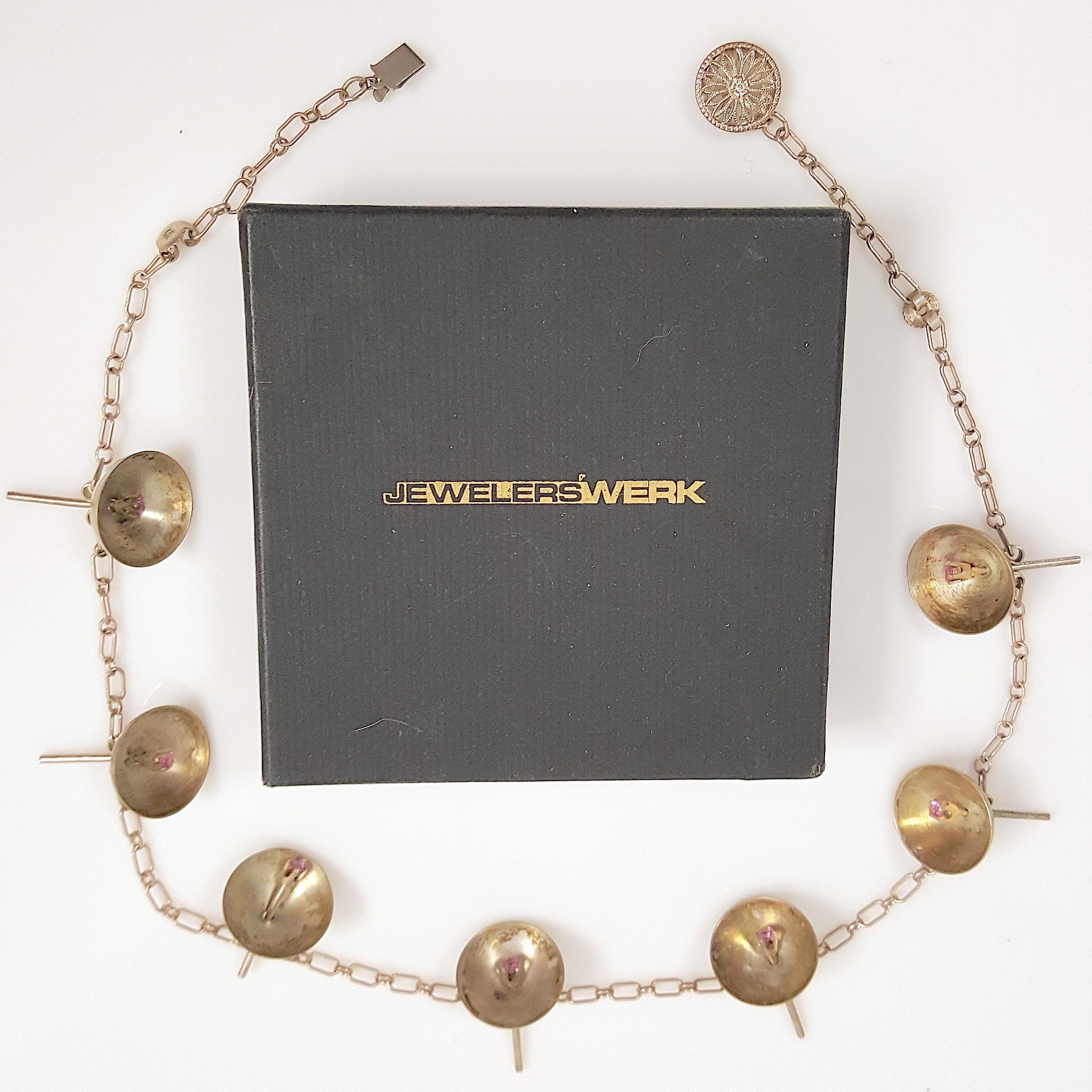 Artist1990s Sterling GardenOfTimePendants ForFreshFlowers Jewelers'Werk Necklace In Good Condition For Sale In Chicago, IL
