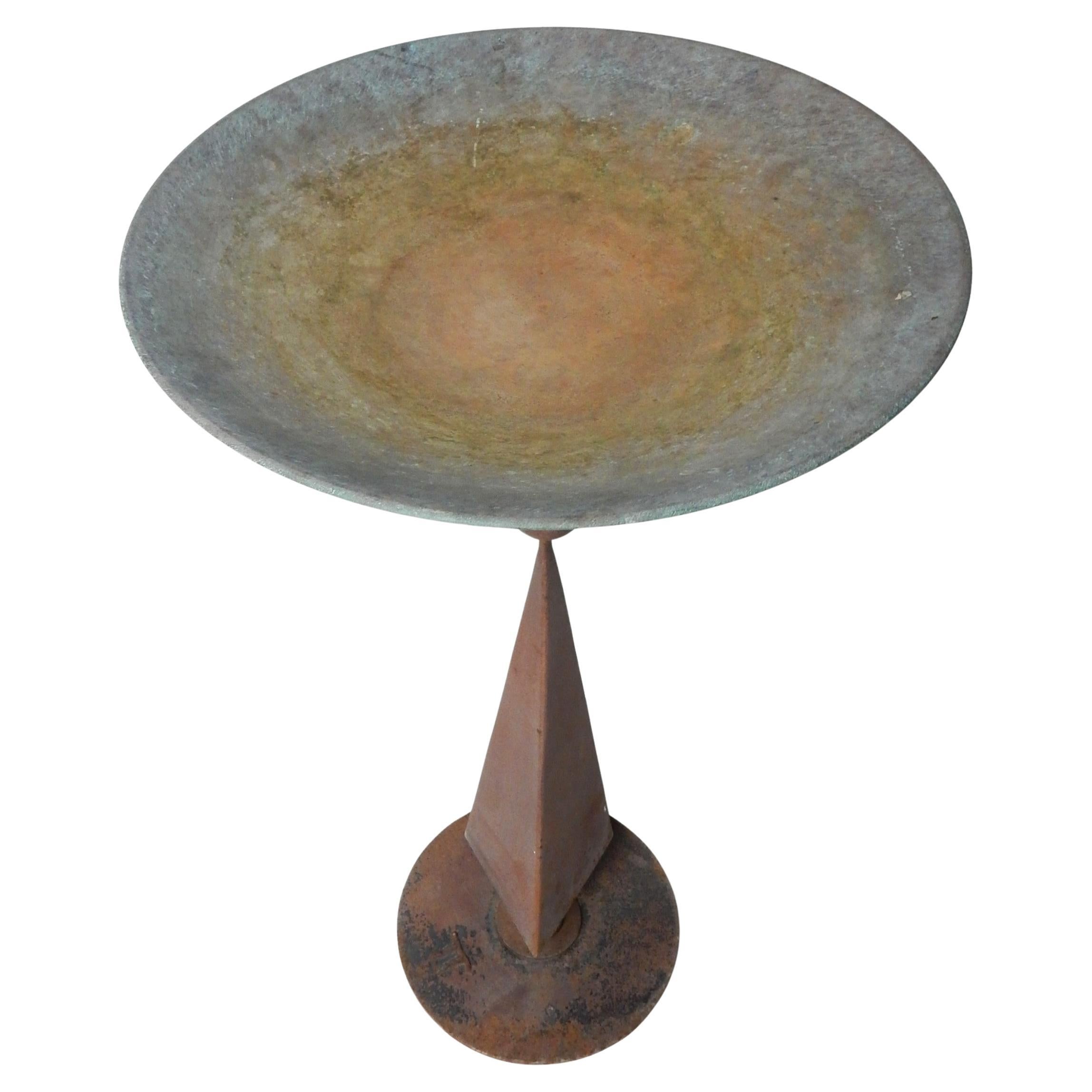 Cuivre Artistics Tom Torrens Modernist Memphis Sculpture Bird Bath Garden Art en vente