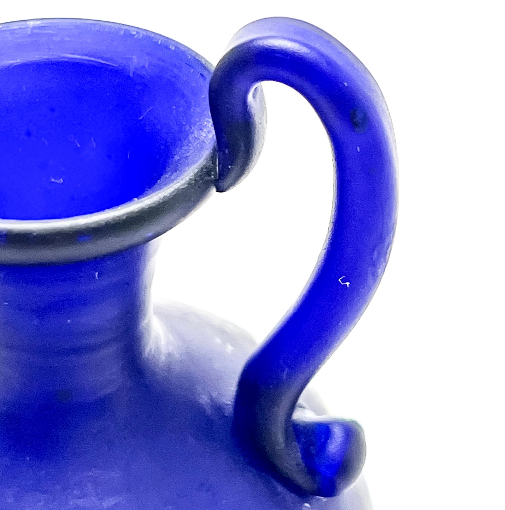 Artisti Barovier Murrine Cobalt Blue Floreali Vase with Handles, Italy, c. 1914 In Good Condition For Sale In Brooklyn, NY