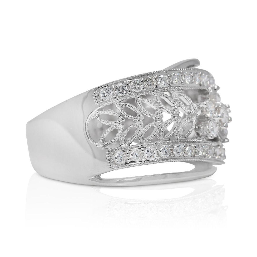 Artistic 0.75ct Natural Diamond 18K White Gold Ring Corte redondo en venta