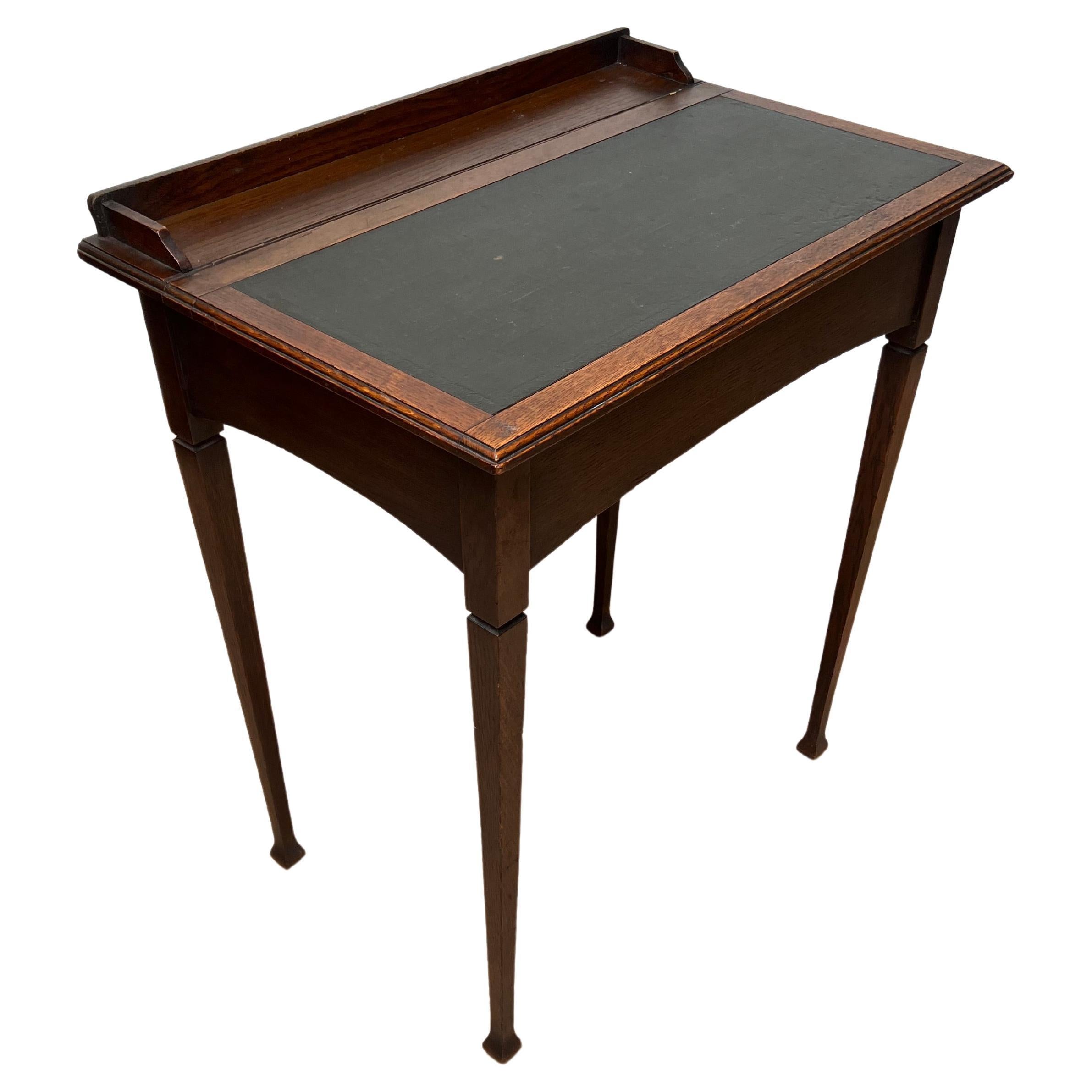 Arts and Crafts Mission Oak Wood Desk For Sale at 1stDibs