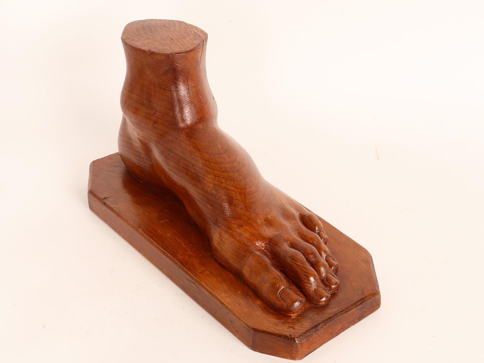Artistic Atelier Sculpture Depicting a Foot, Germany, 1902  For Sale 2