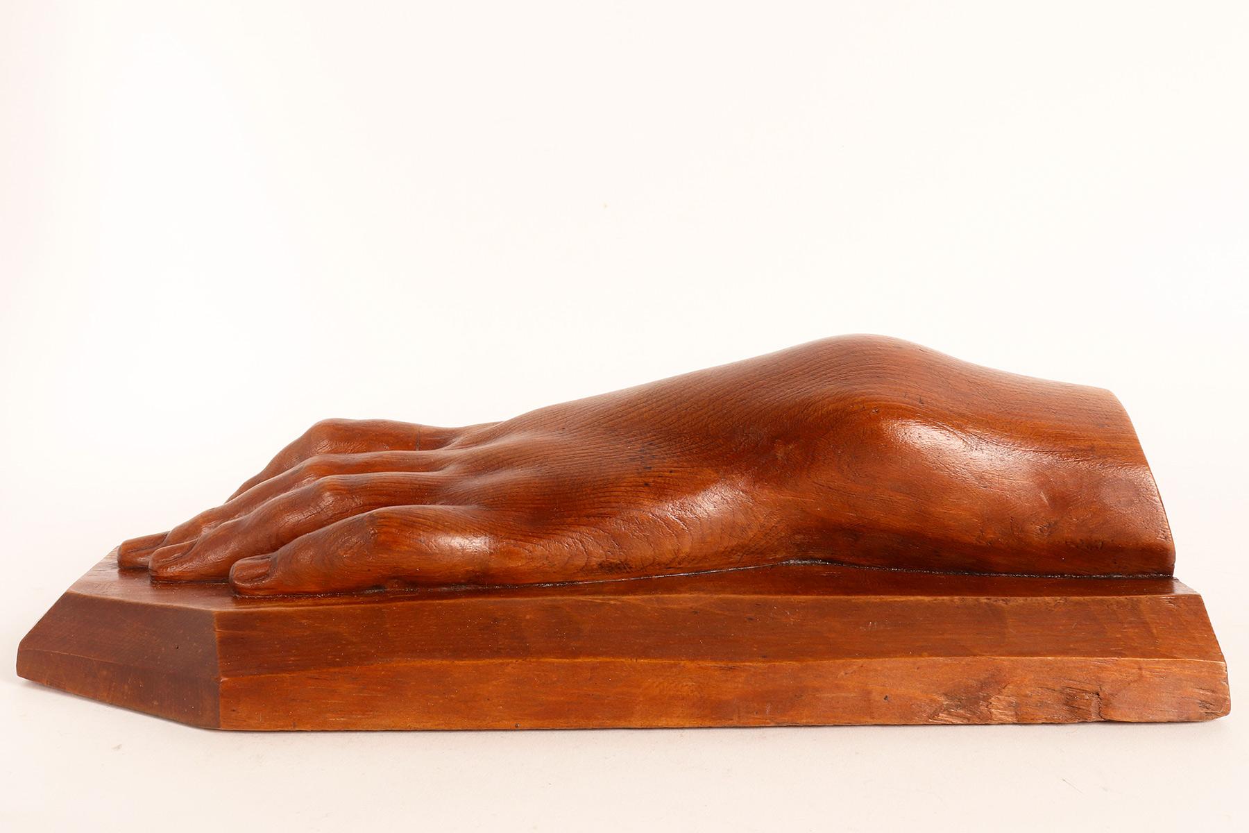Artistic Atelier Sculpture Depicting a Hand, Germany 1907 In Good Condition For Sale In Milan, IT