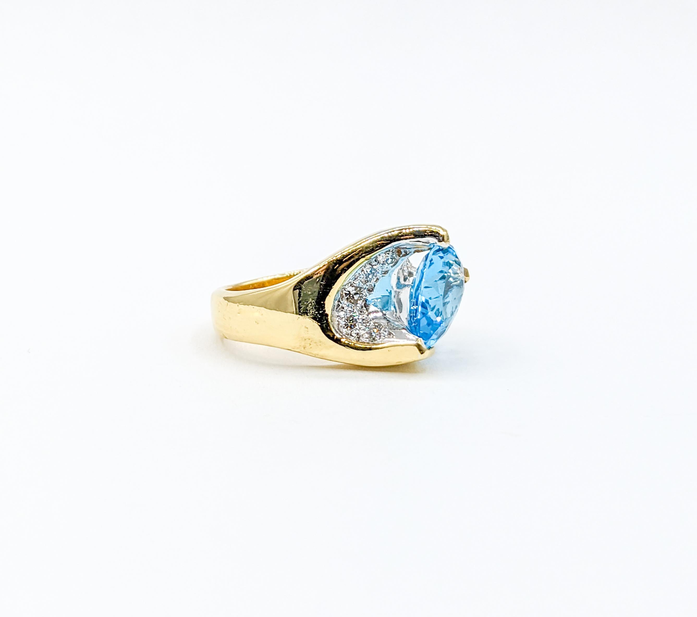 Artistic Blue Topaz & Diamond Cocktail Ring in 18k Gold For Sale 5
