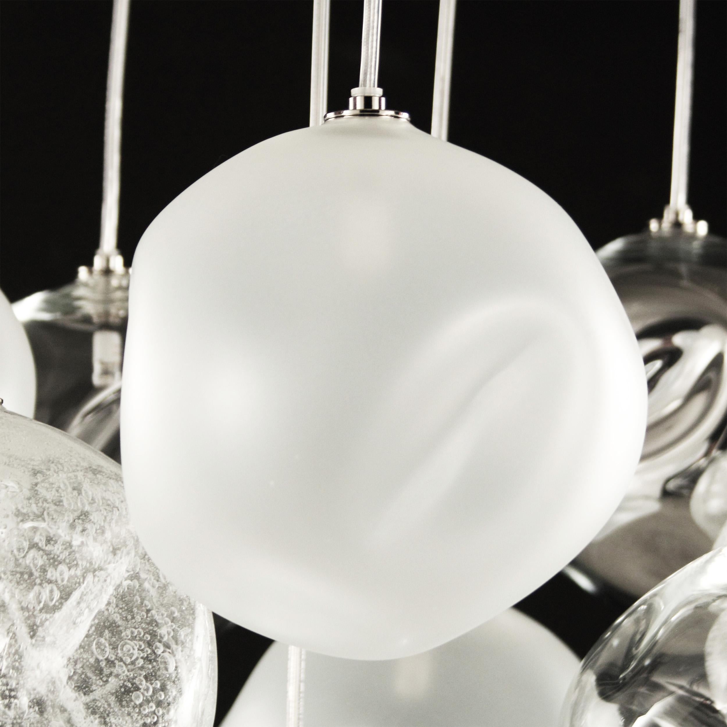 Contemporary Artistic Ceiling Lighting, Spheres Clear-Satined, Mirror, Pulegoso by Multiforme For Sale
