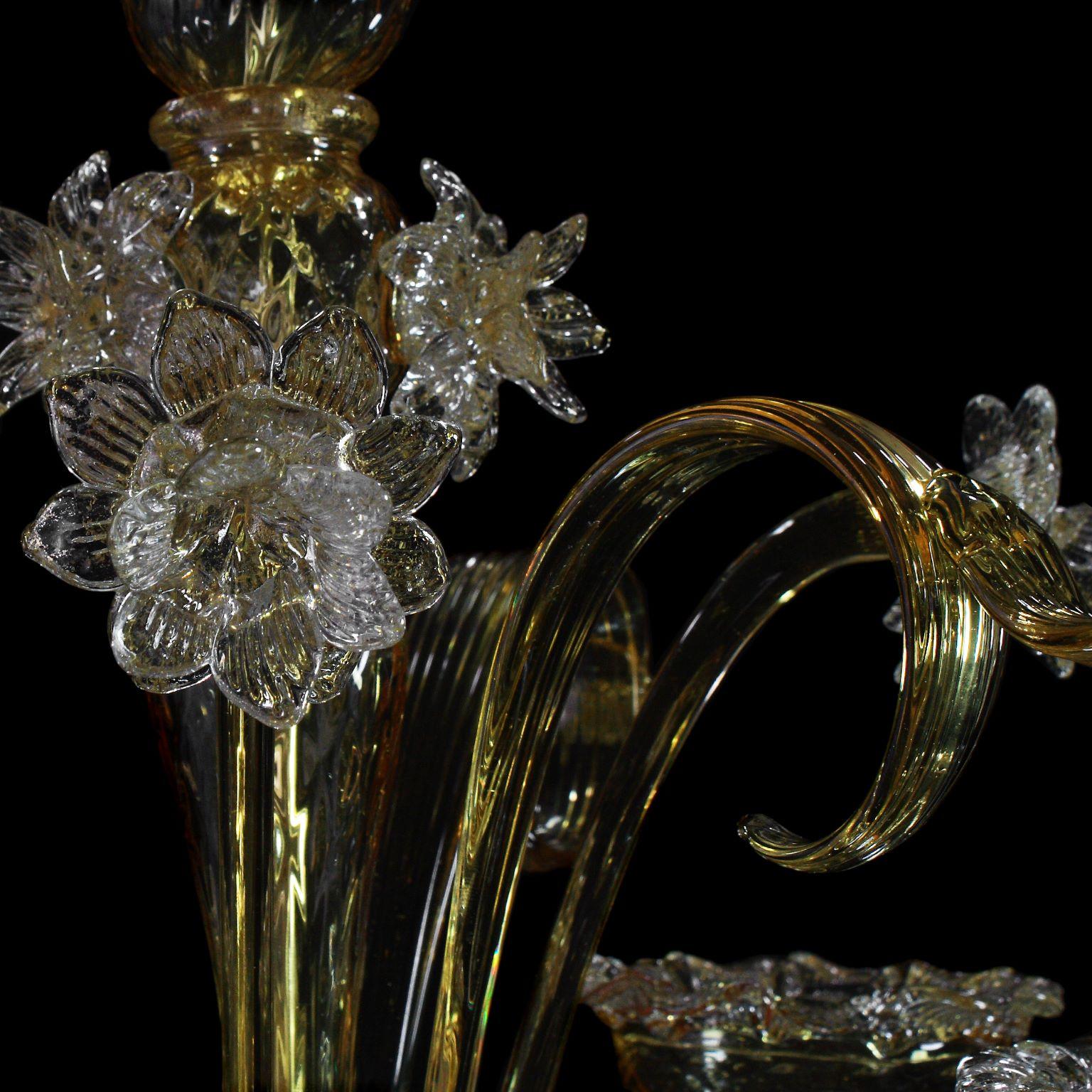 Italian Artistic Chandelier 5 Arms Amber Murano Glass, Gold Details by Multiforme For Sale
